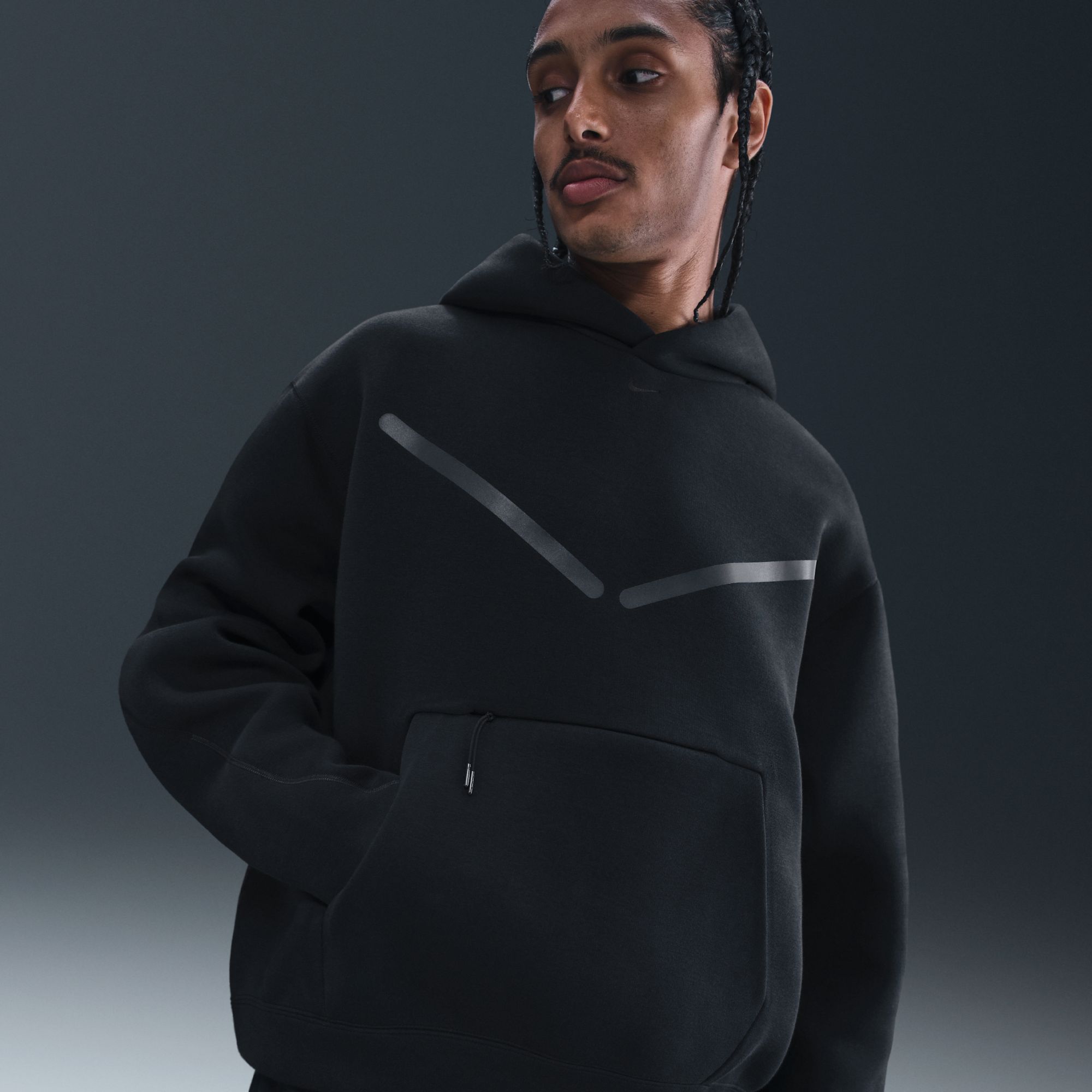 Nike Men's Tech Fleece Oversized Graphic Hoodie