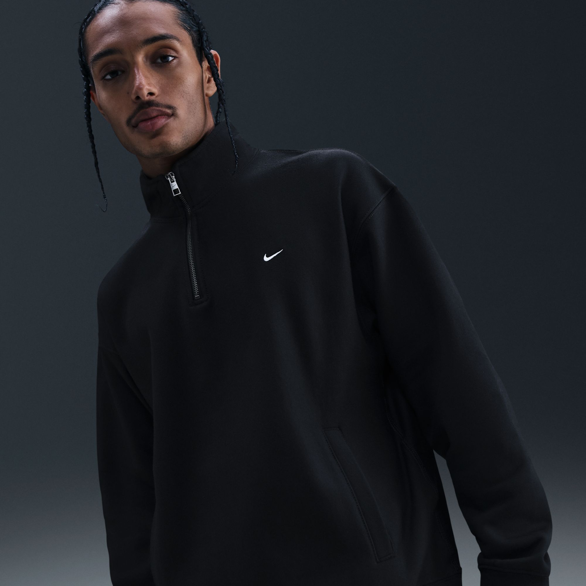 Nike Men's Solo Swoosh 1/4 Zip Sweatshirt