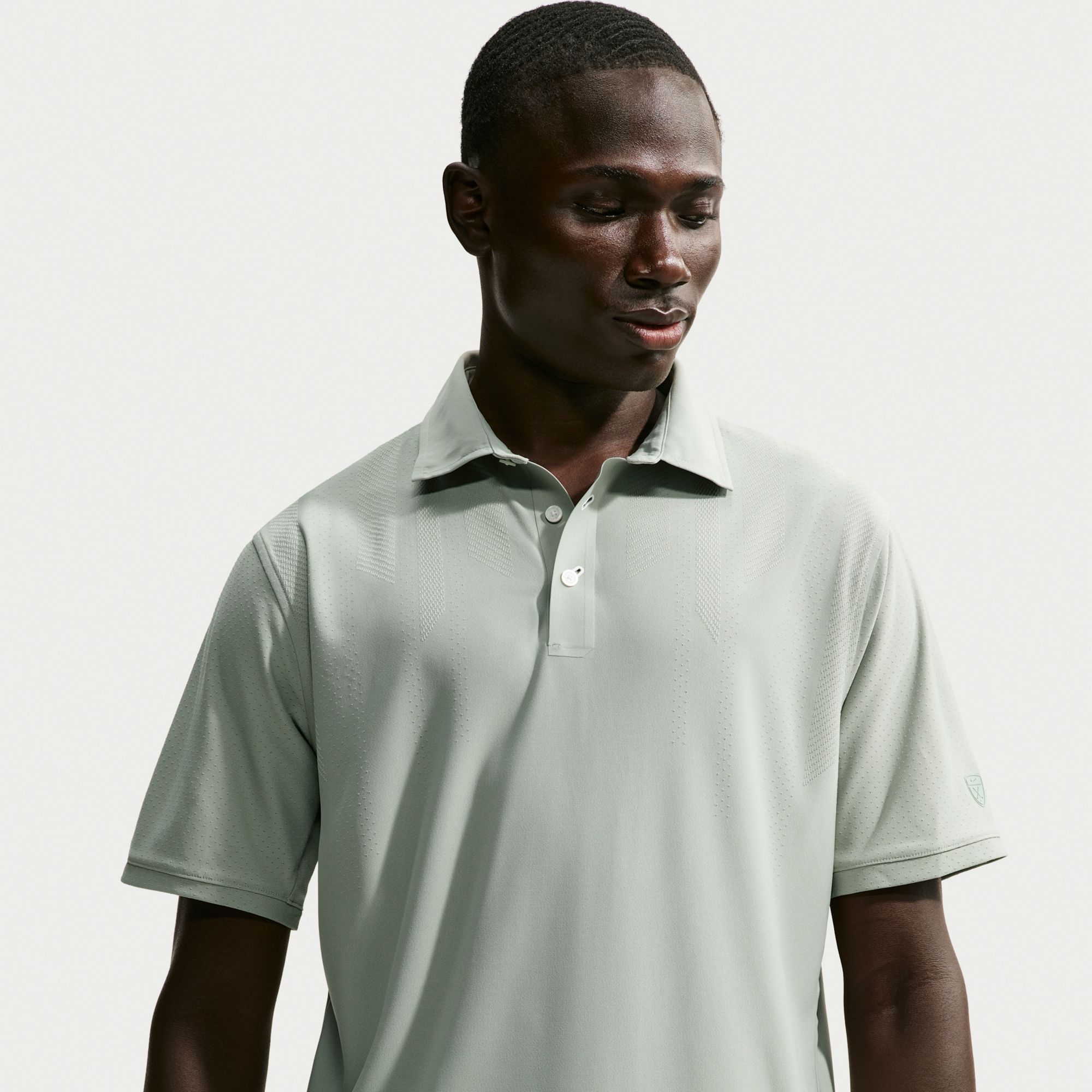 Nike Men's Tailored Performance Dri-FIT Solid Golf Polo