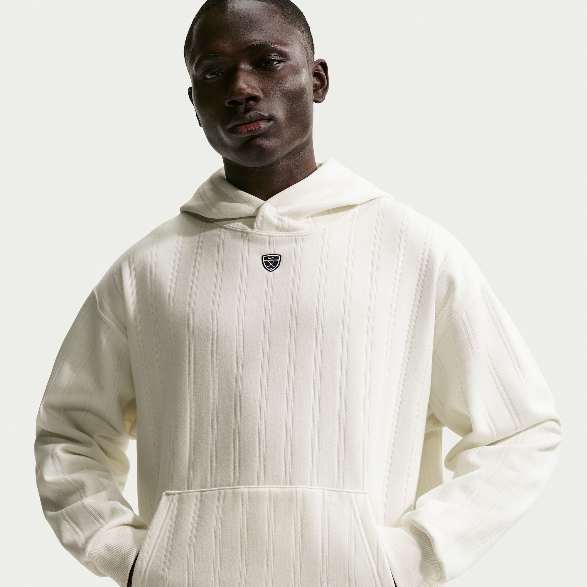 Sail/Black