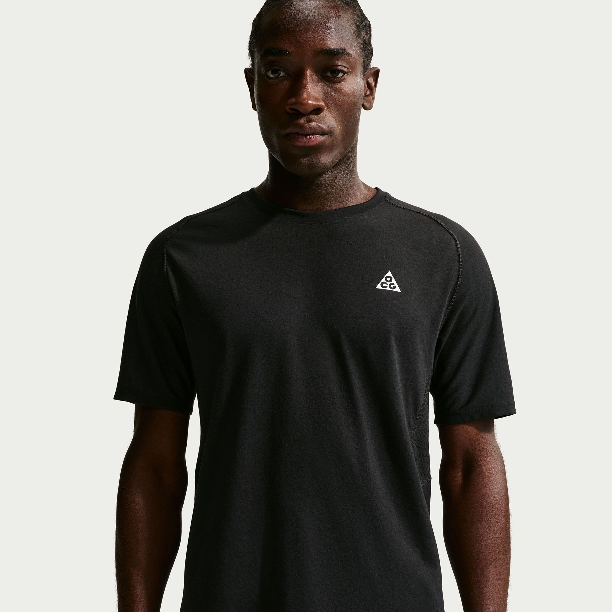 Nike Men's ACG Dri-FIT ADV Solar Chase T-Shirt