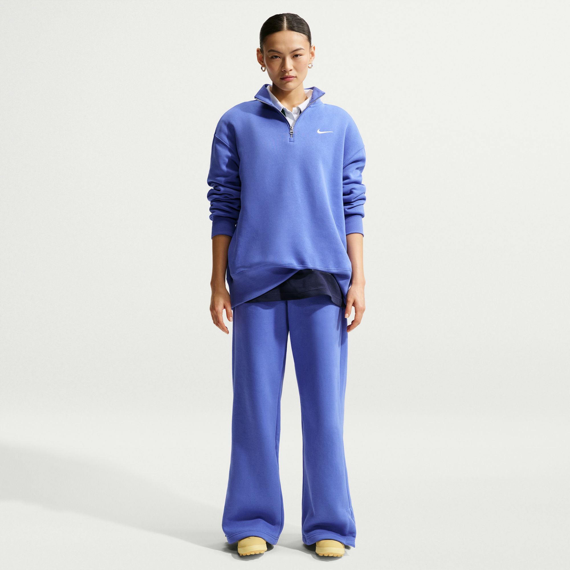 Nike Women's Sportswear Phoenix Fleece Oversized 1/4-Zip Long Sweatshirt