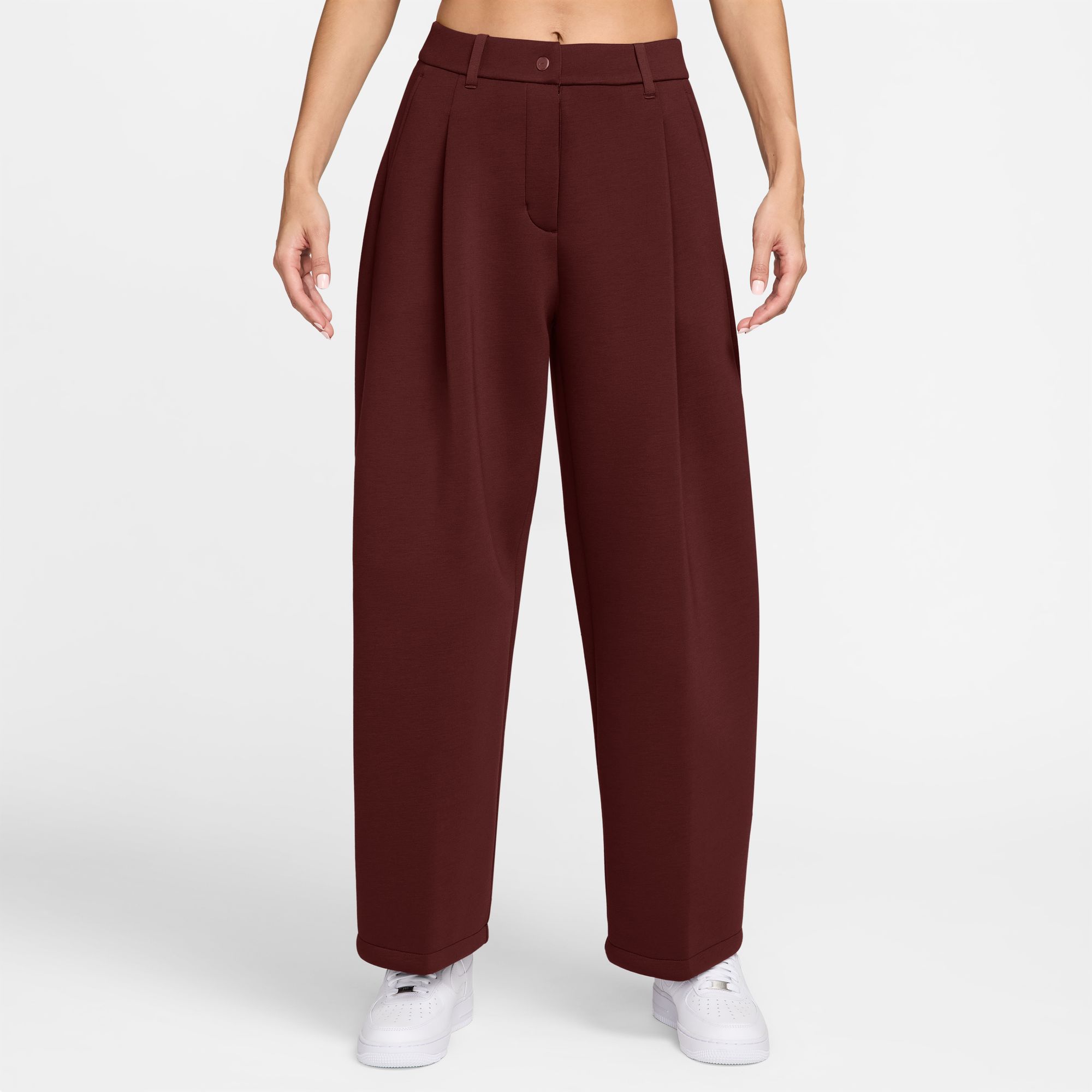 Nike Women's Sportswear Loose Mid-Rise Fleece Trousers