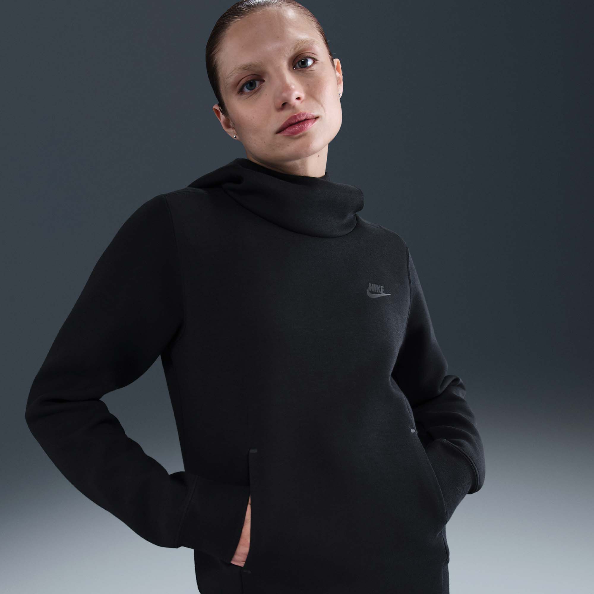 Nike Women's Sportswear Tech Fleece Hoodie