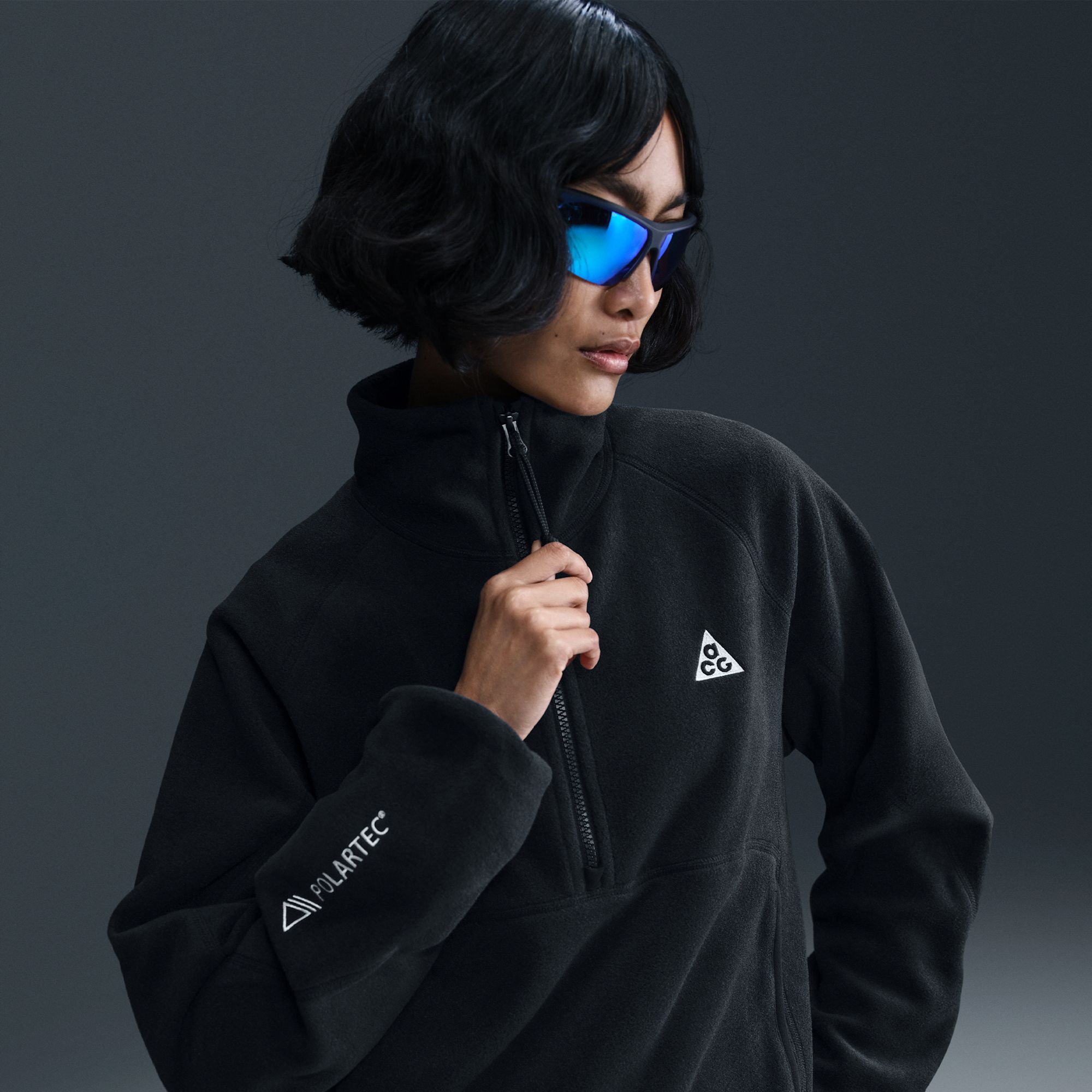 Nike Women's ACG "Wolf Tree" 1/2-Zip Top - Black