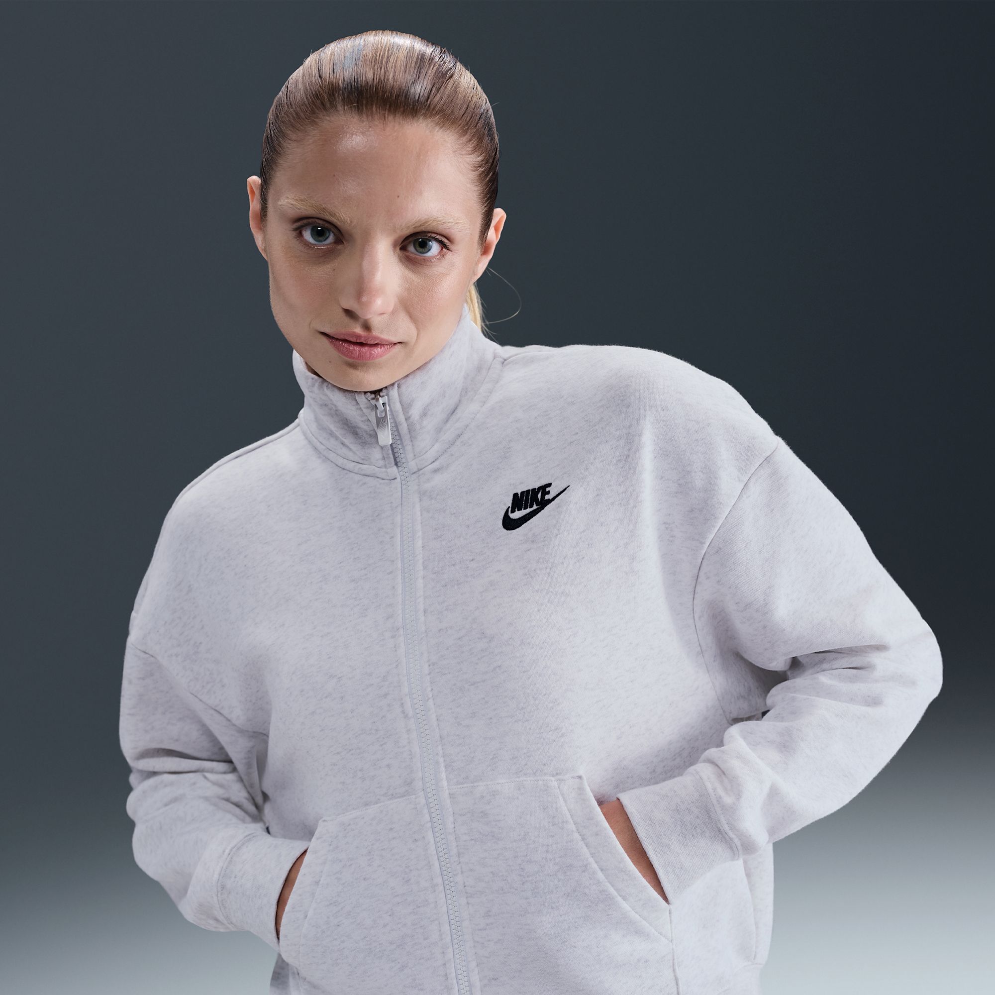 Nike Women's Sportswear Club Fleece Loose Track Jacket