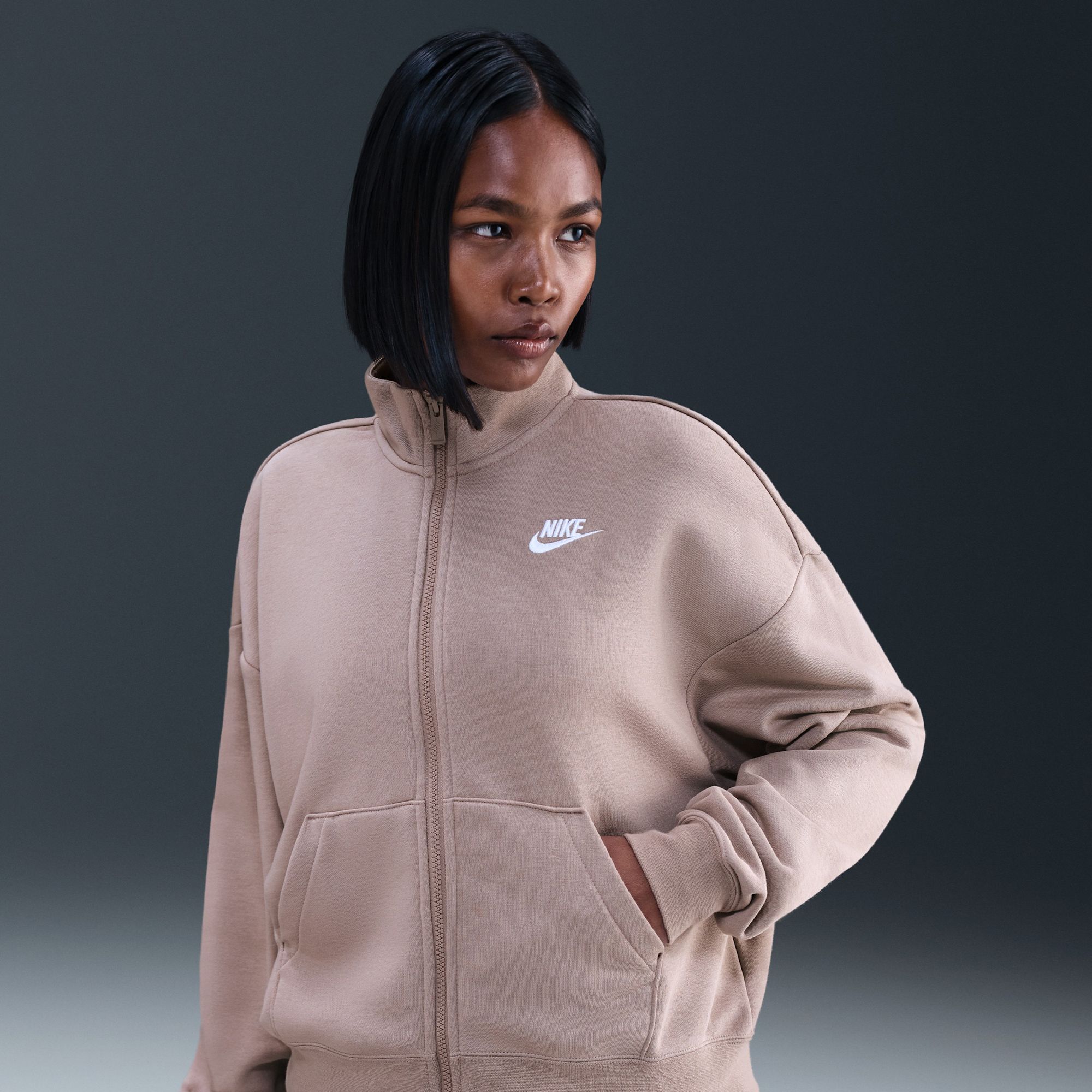 Nike Women's Sportswear Club Fleece Loose Track Jacket