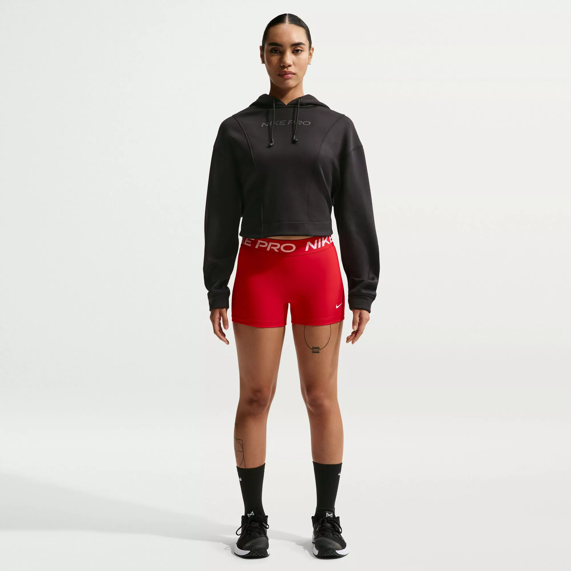 Nike Women's Pro Mid-Rise 3