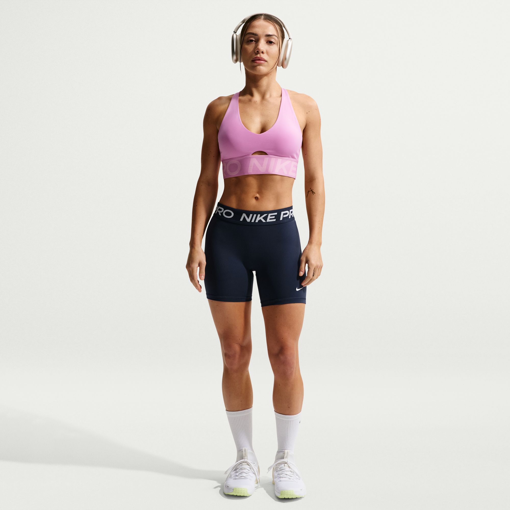 Nike Women's Pro 5" Shorts With No Front Seam