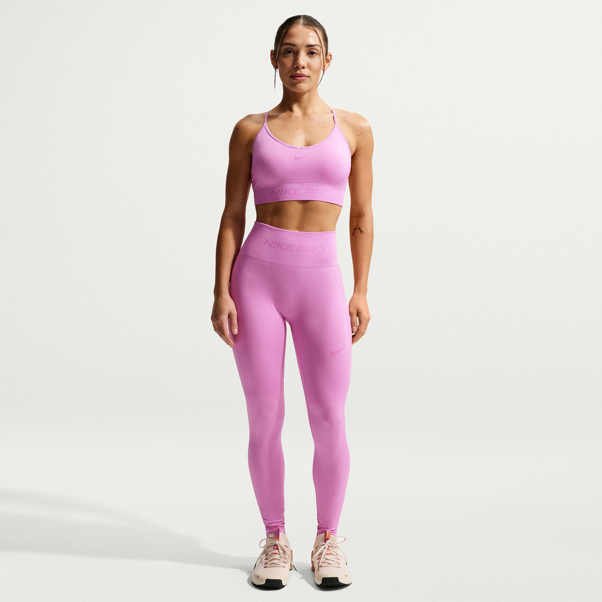 Nike Women's Pro Seamless High-Waisted 7/8 Leggings