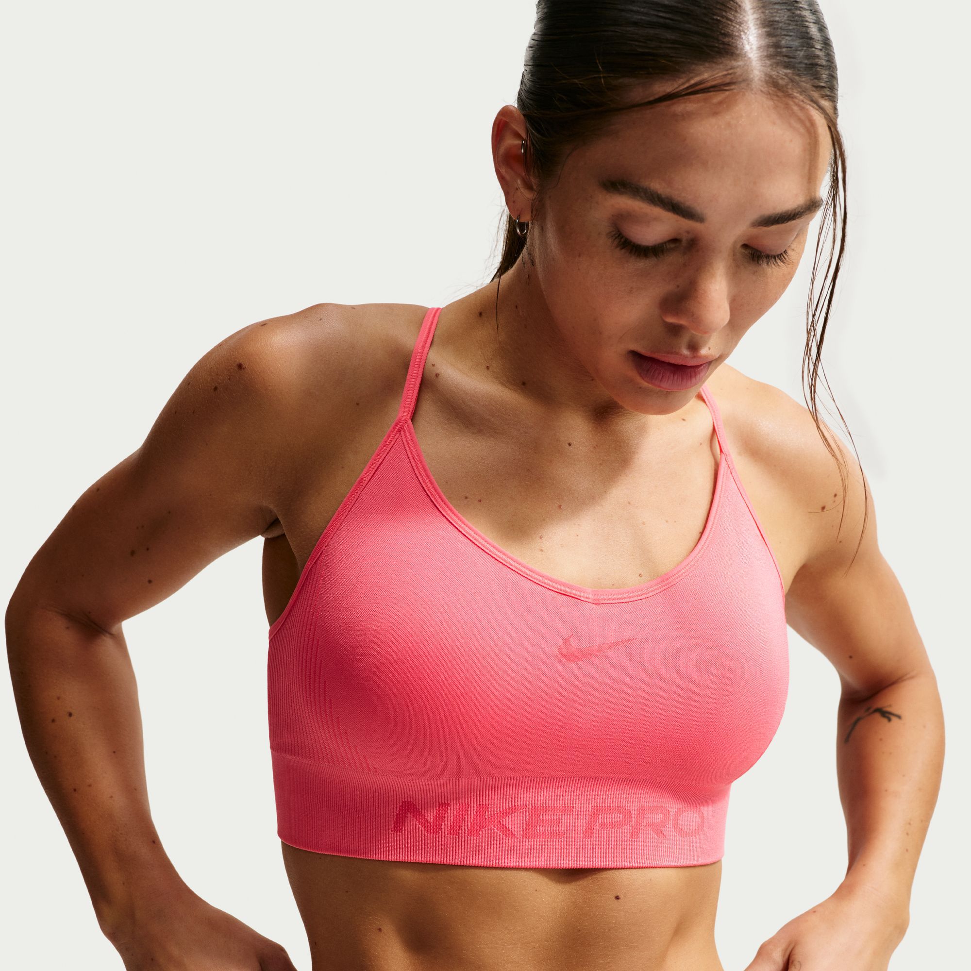Nike Women's Pro Seamless Light-Support Padded Sports Bra