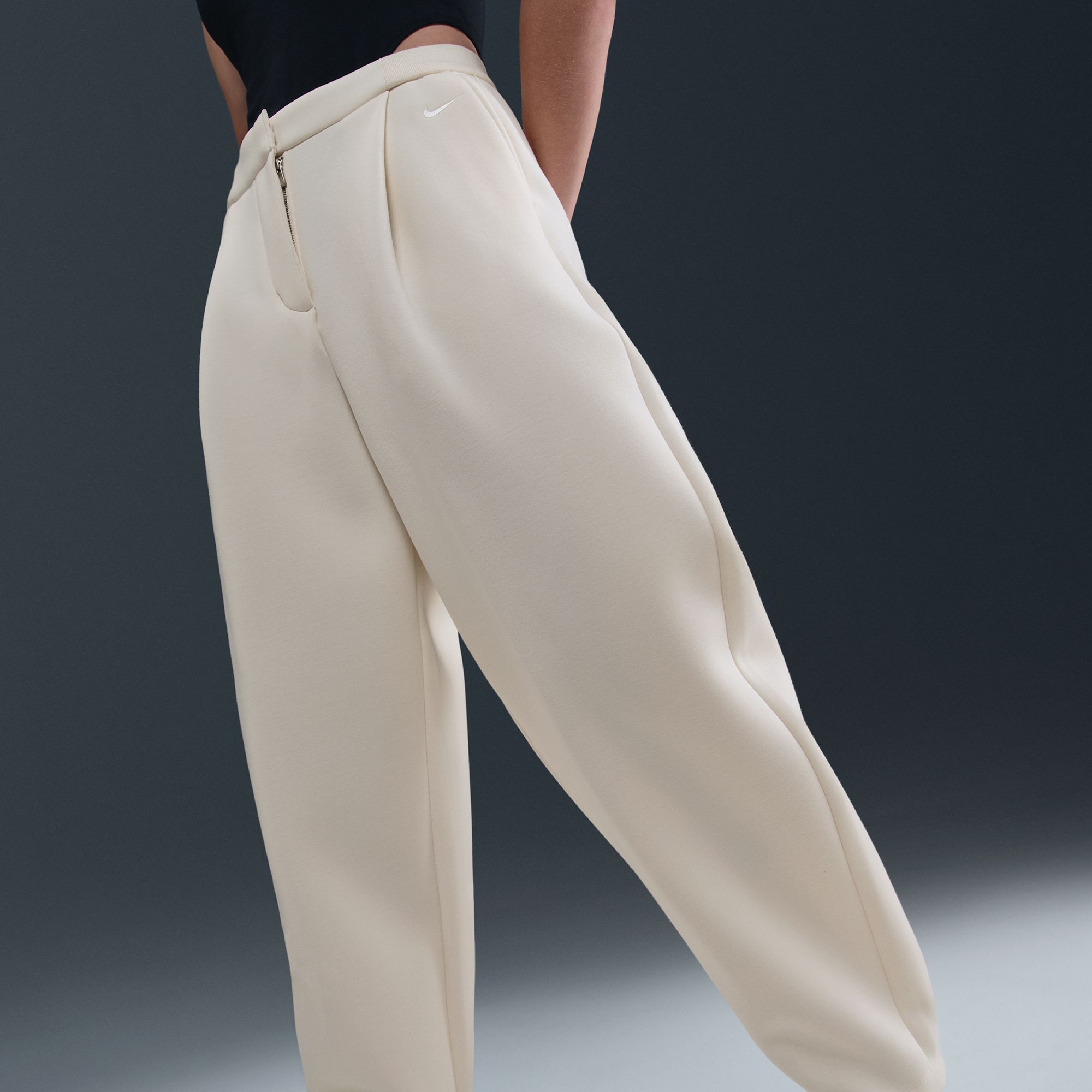 Nike Women's Sportswear Modern Fleece Mid-Rise Loose Pants