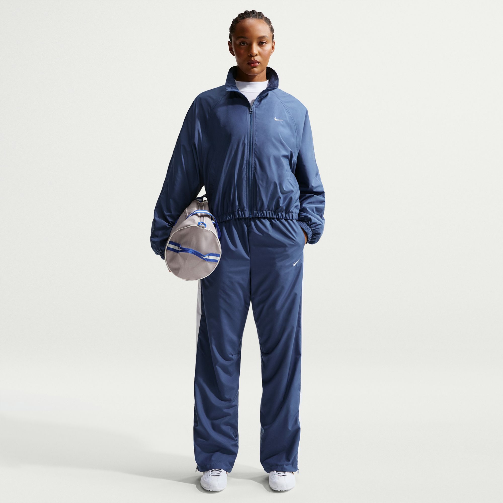 Nike Women's Sportswear Classic Mid-Rise Open-Hem Pants