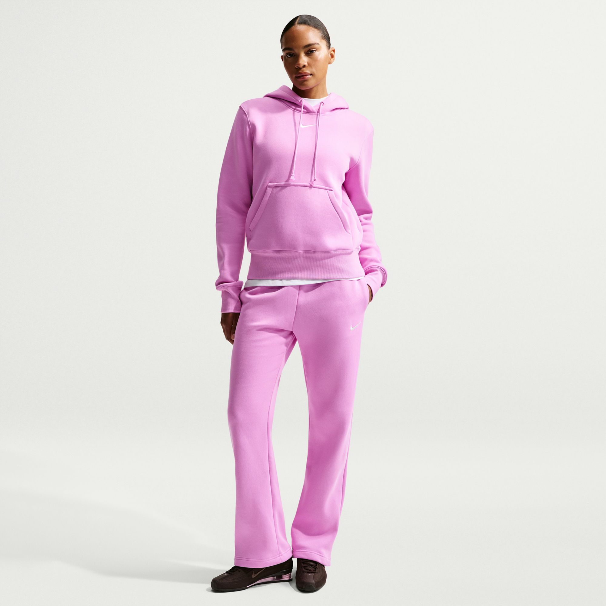 Nike Women's Sportswear Phoenix Fleece Mid-Rise Open-Hem Pants