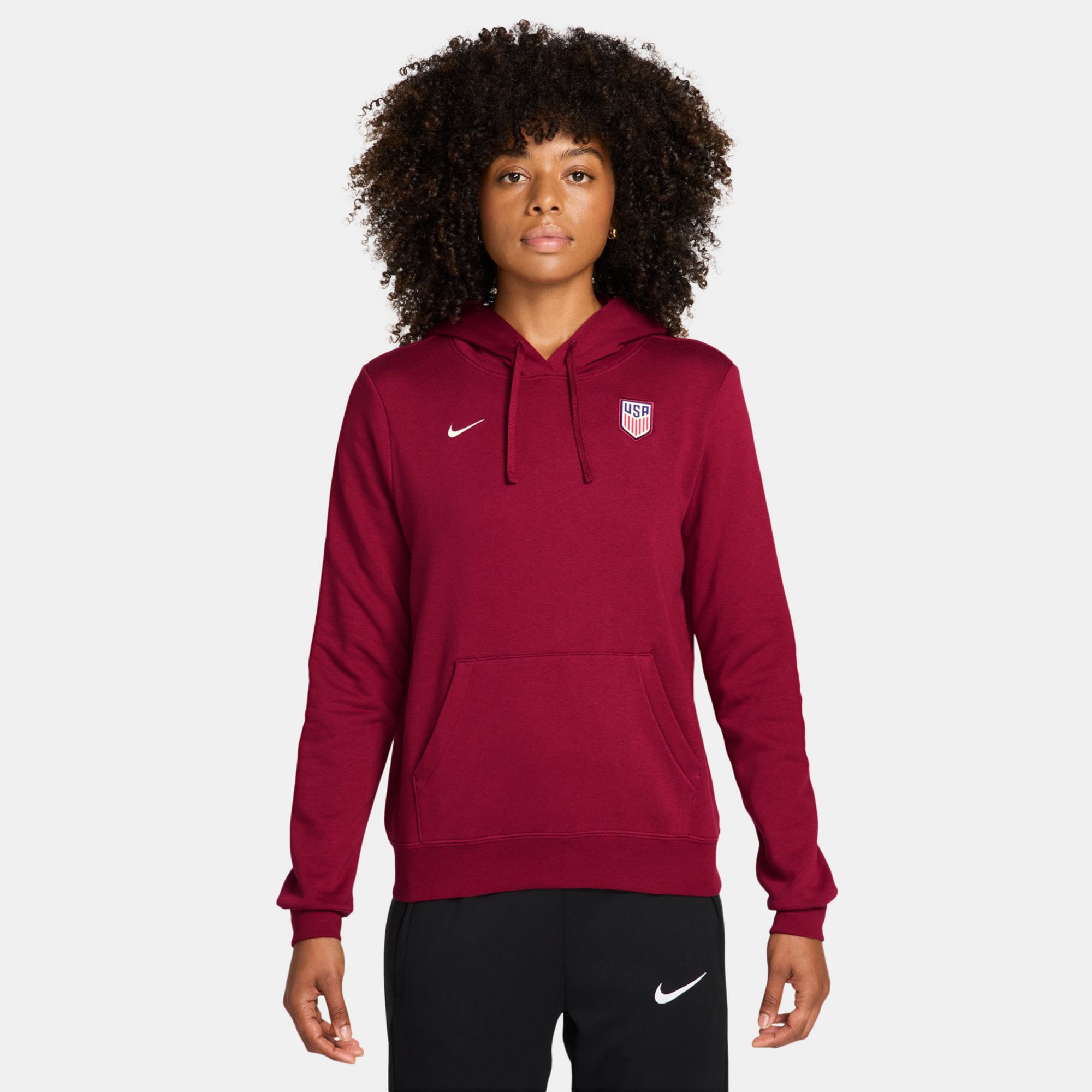 Nike Women's USMNT 2026 Home Club Pullover Hoodie
