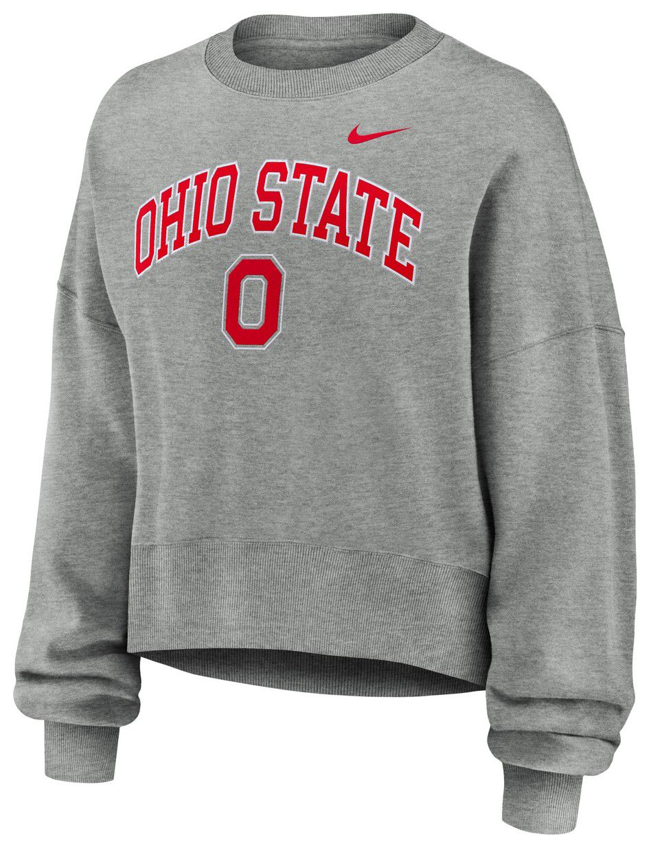 Hoodies & Sweatshirts 