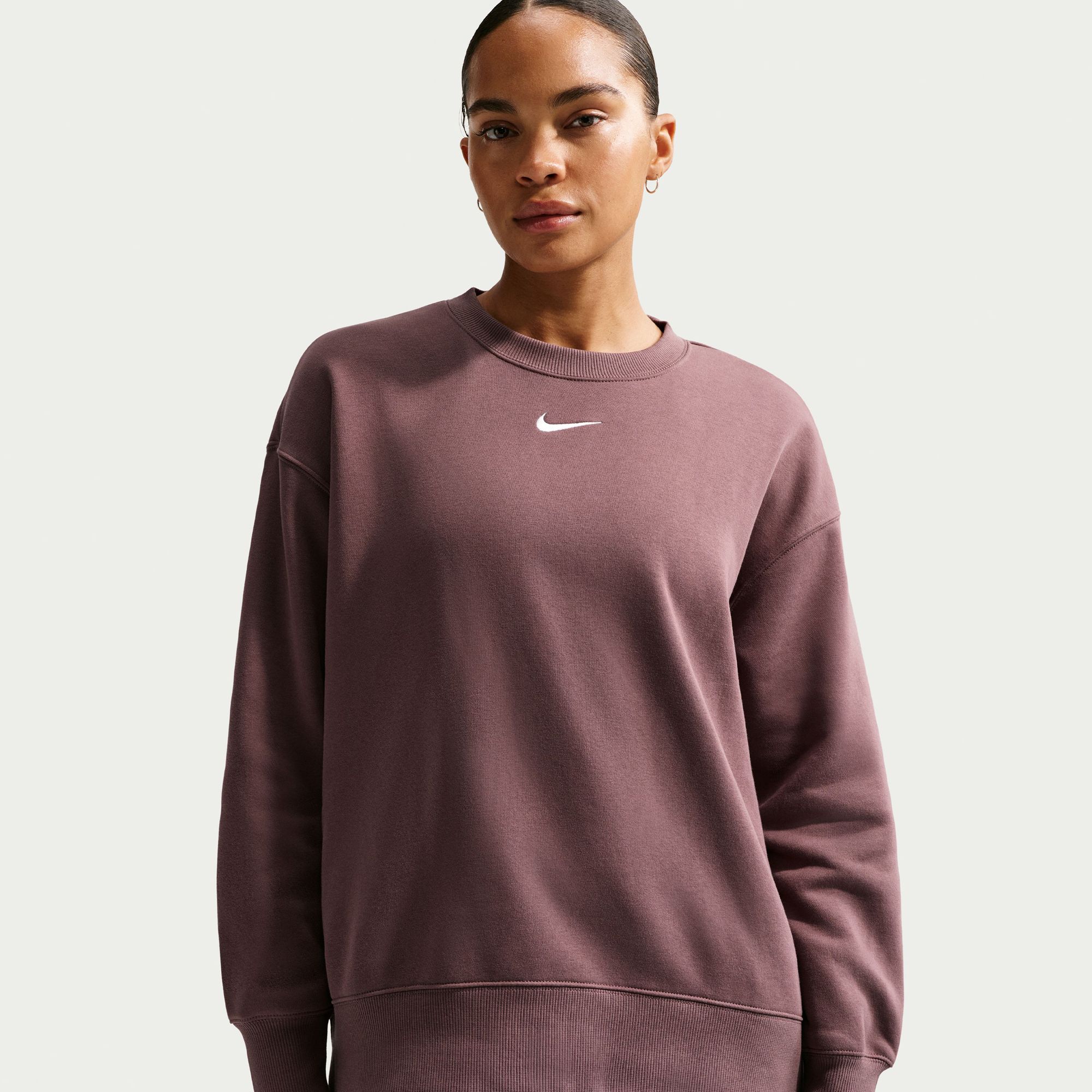 Nike Women's Sportswear Phoenix Fleece Oversized Crew-Neck Sweatshirt
