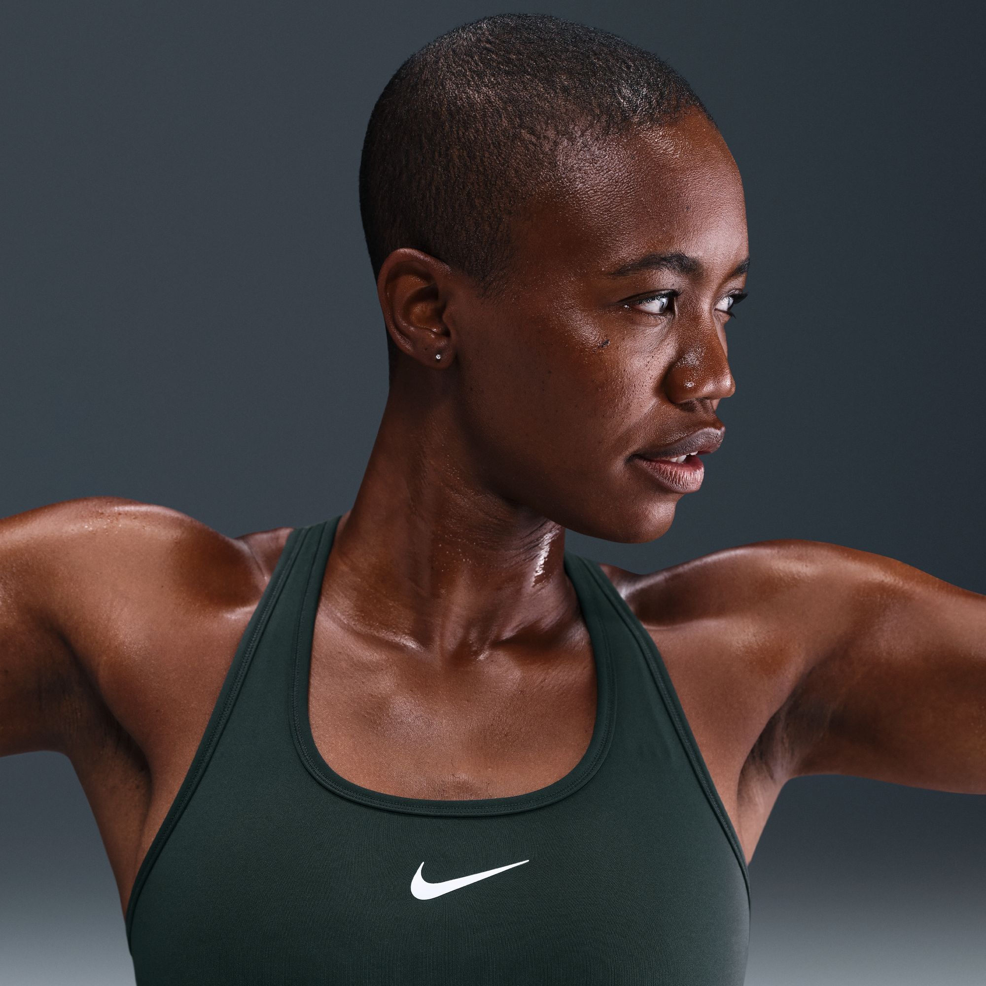 Nike Women's Swoosh Medium Support Non-Padded Sports Bra