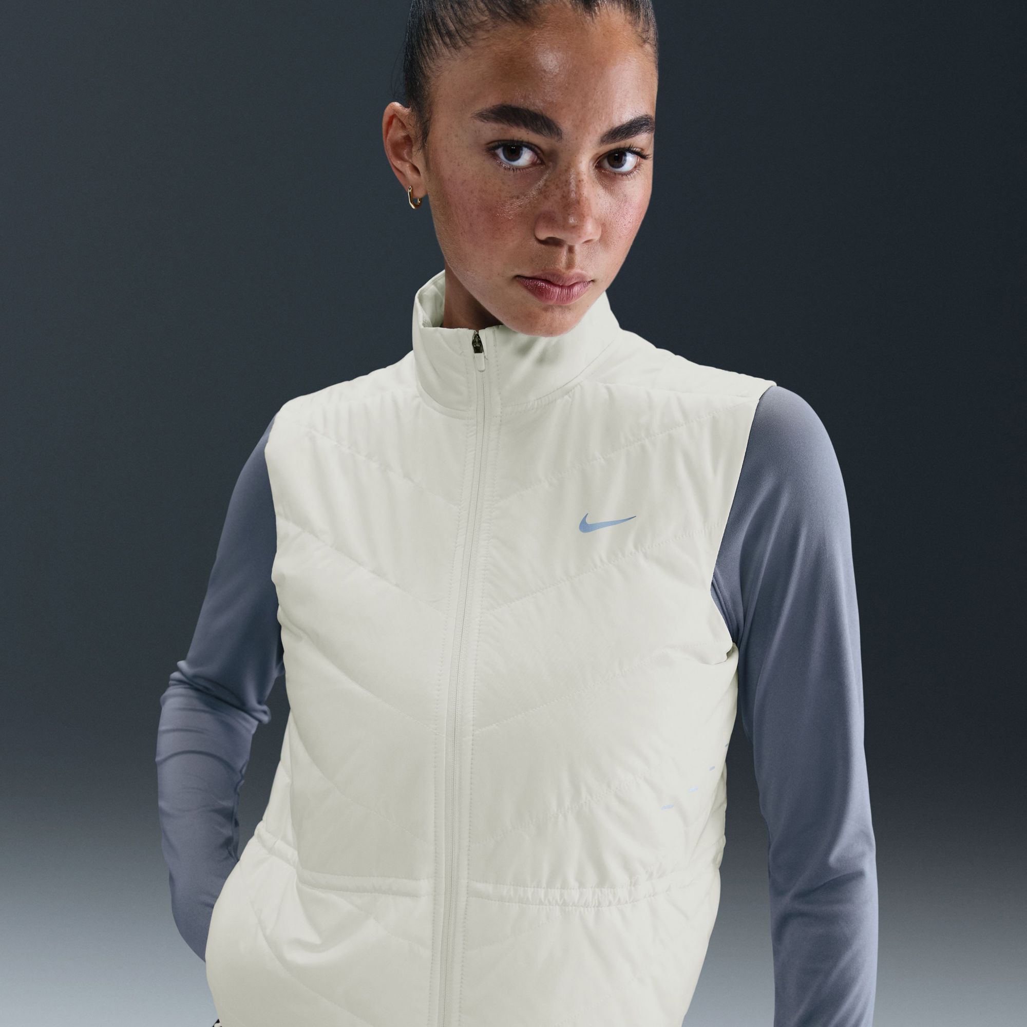 Nike Women's Swift Therma-FIT Running Vest
