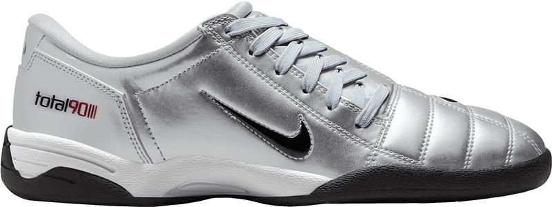 Nike Women's Total 90 Shoes