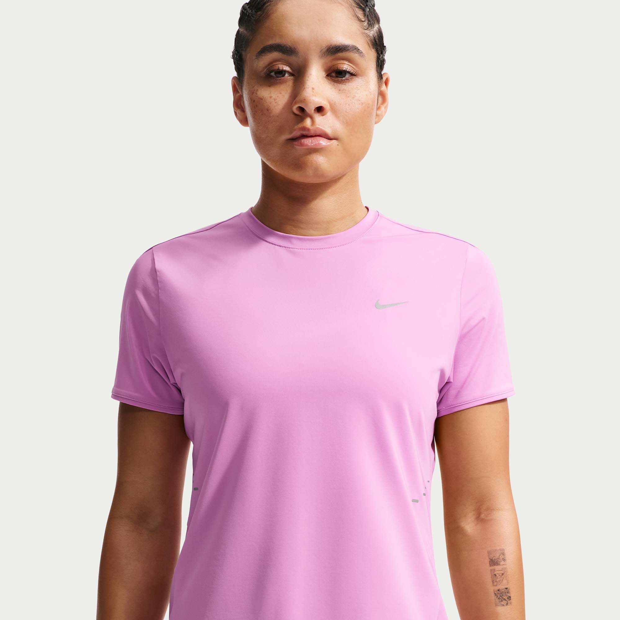 Lt Magenta