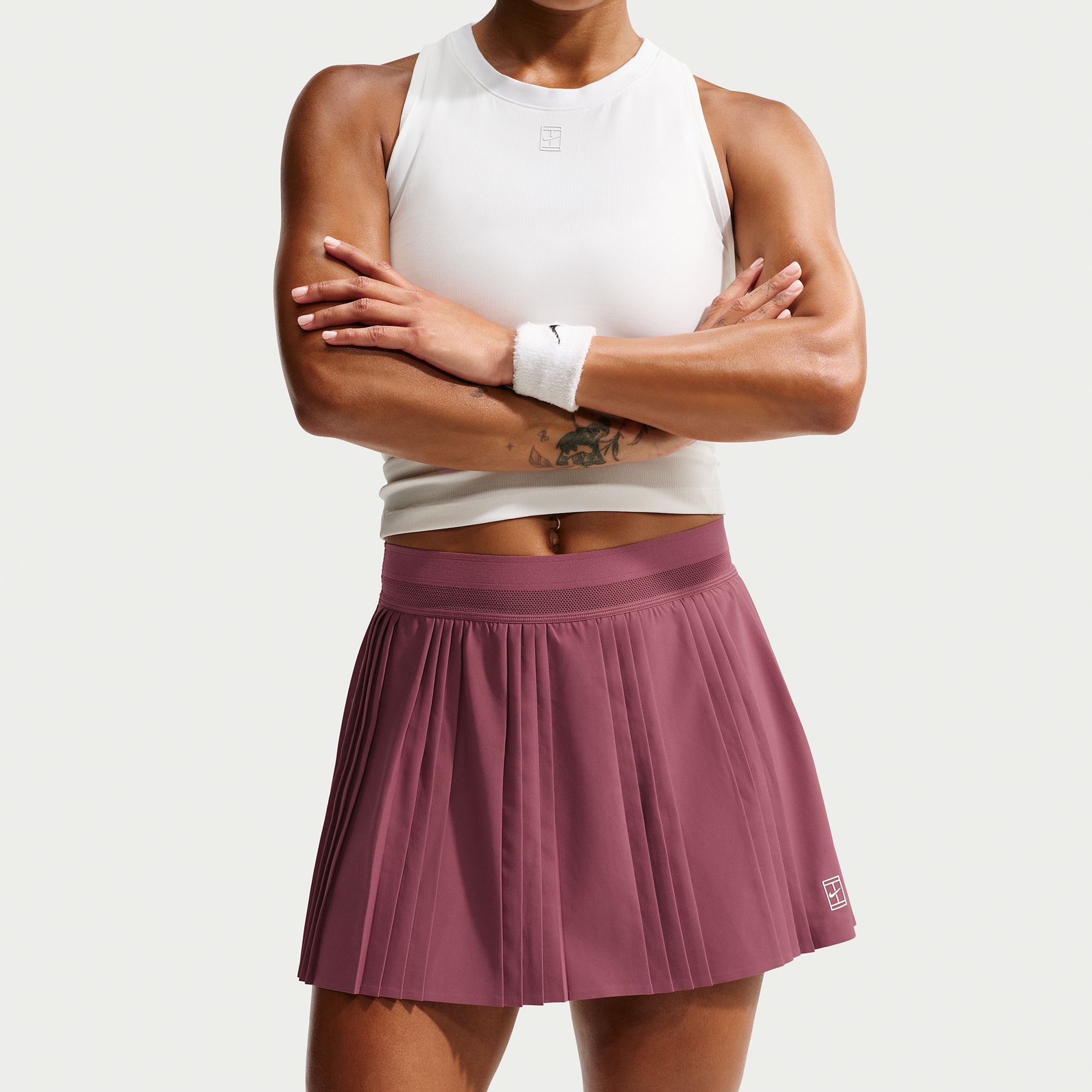 Nike Women's NikeCourt Advantage Dri-FIT Pleated Tennis Skirt