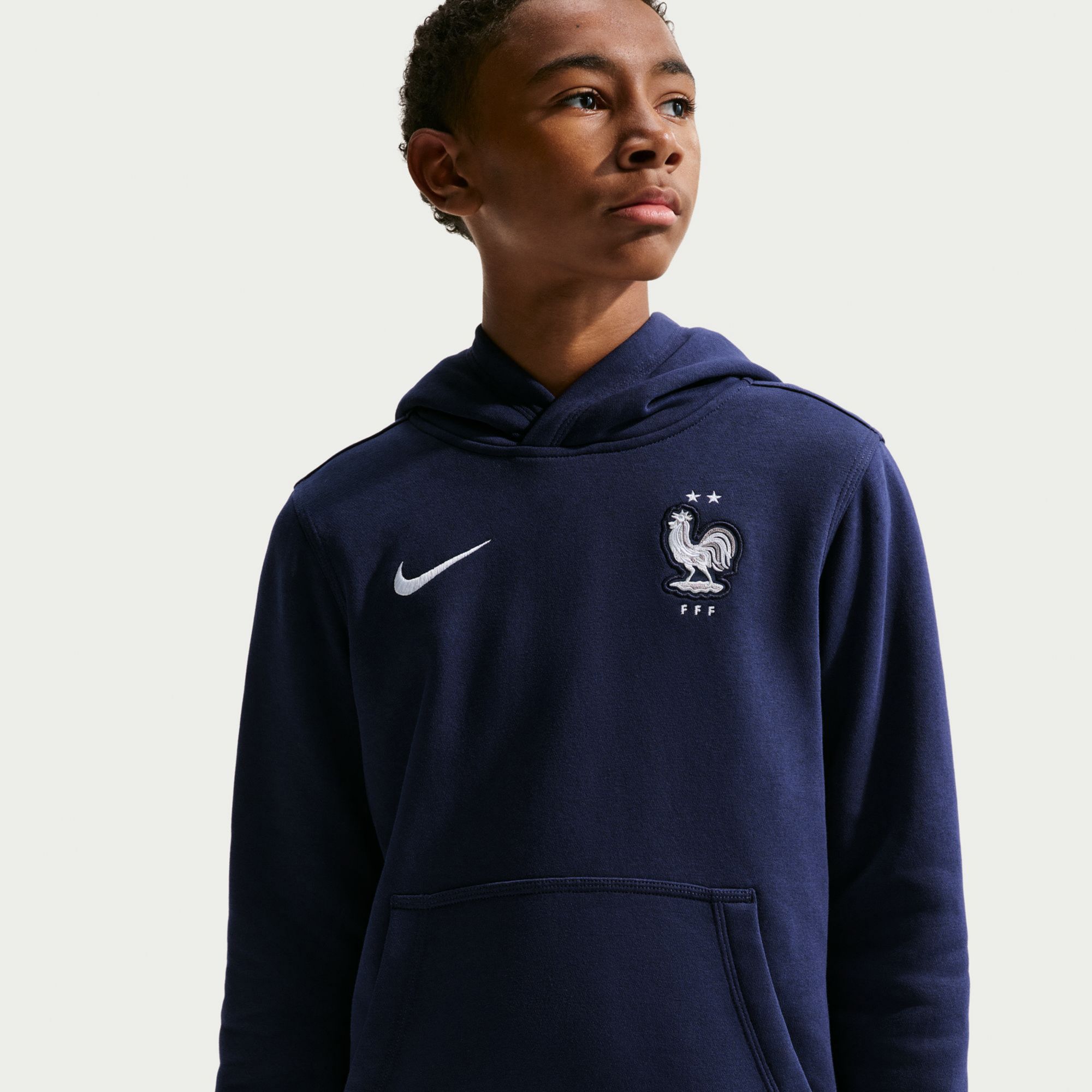 Nike Youth England 2026 Home Club Pullover Hoodie