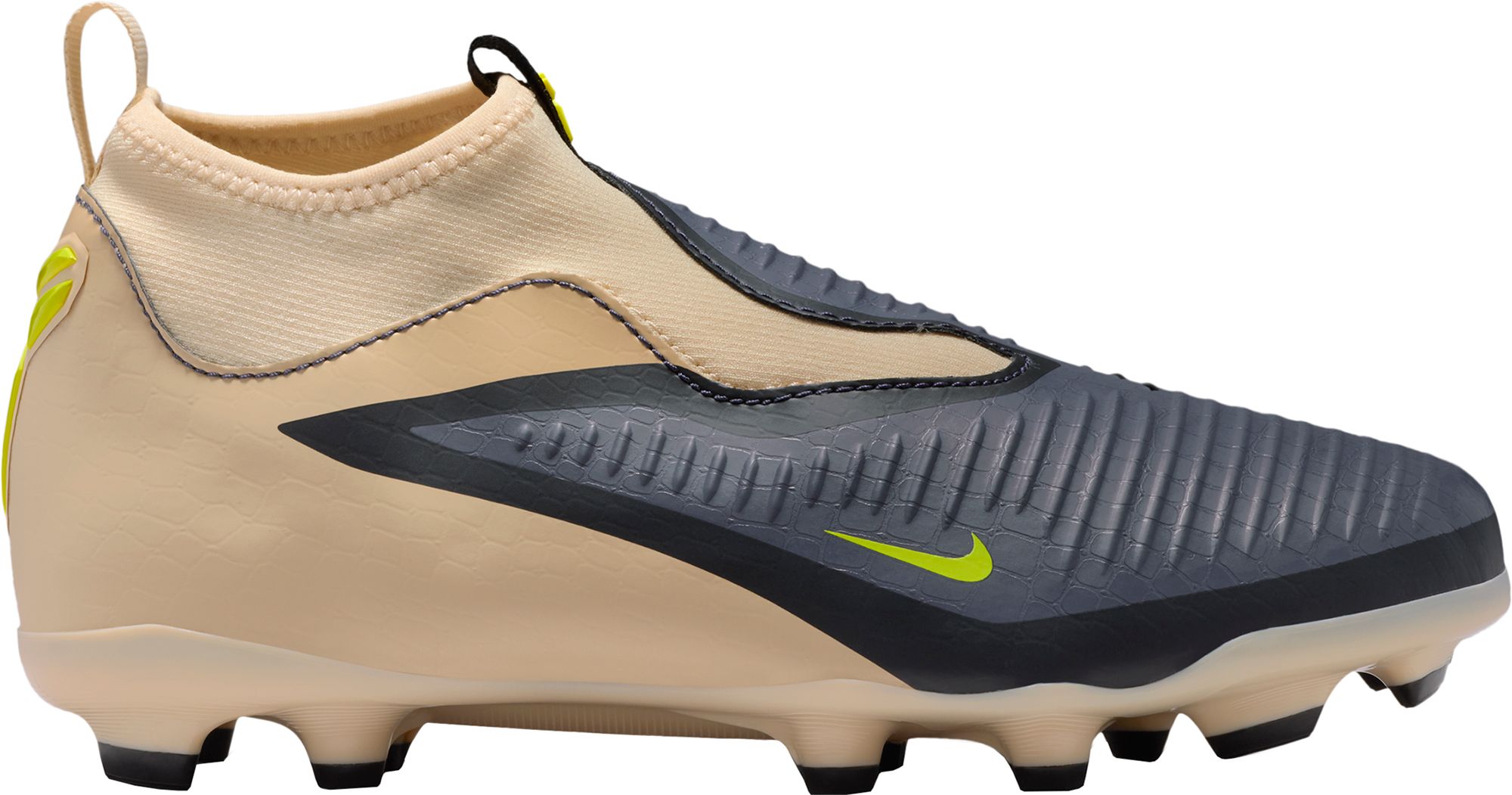 Nike Big Kids' Kobe Jr. Phantom 6 High Academy FG Soccer Cleats