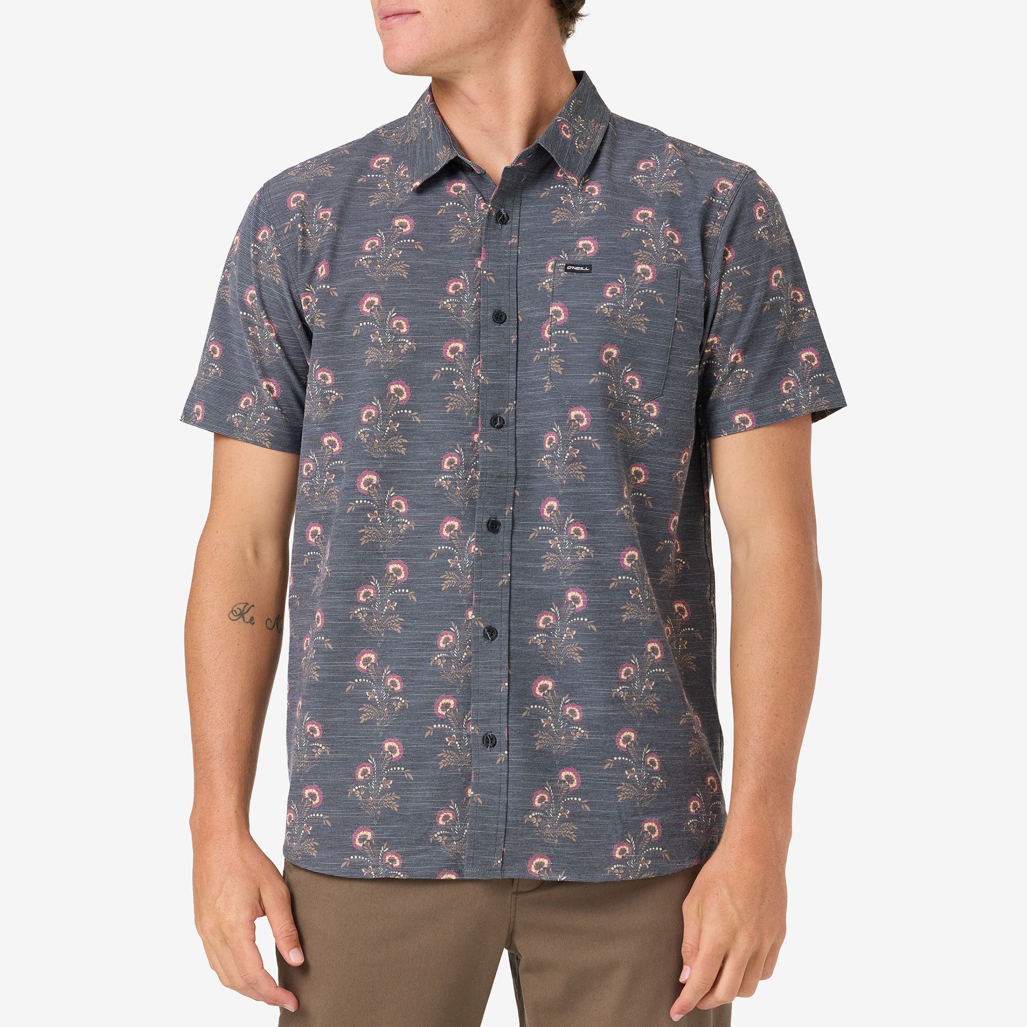 O'Neill Men's UPF Slub Standard Short Sleeve Woven Shirt