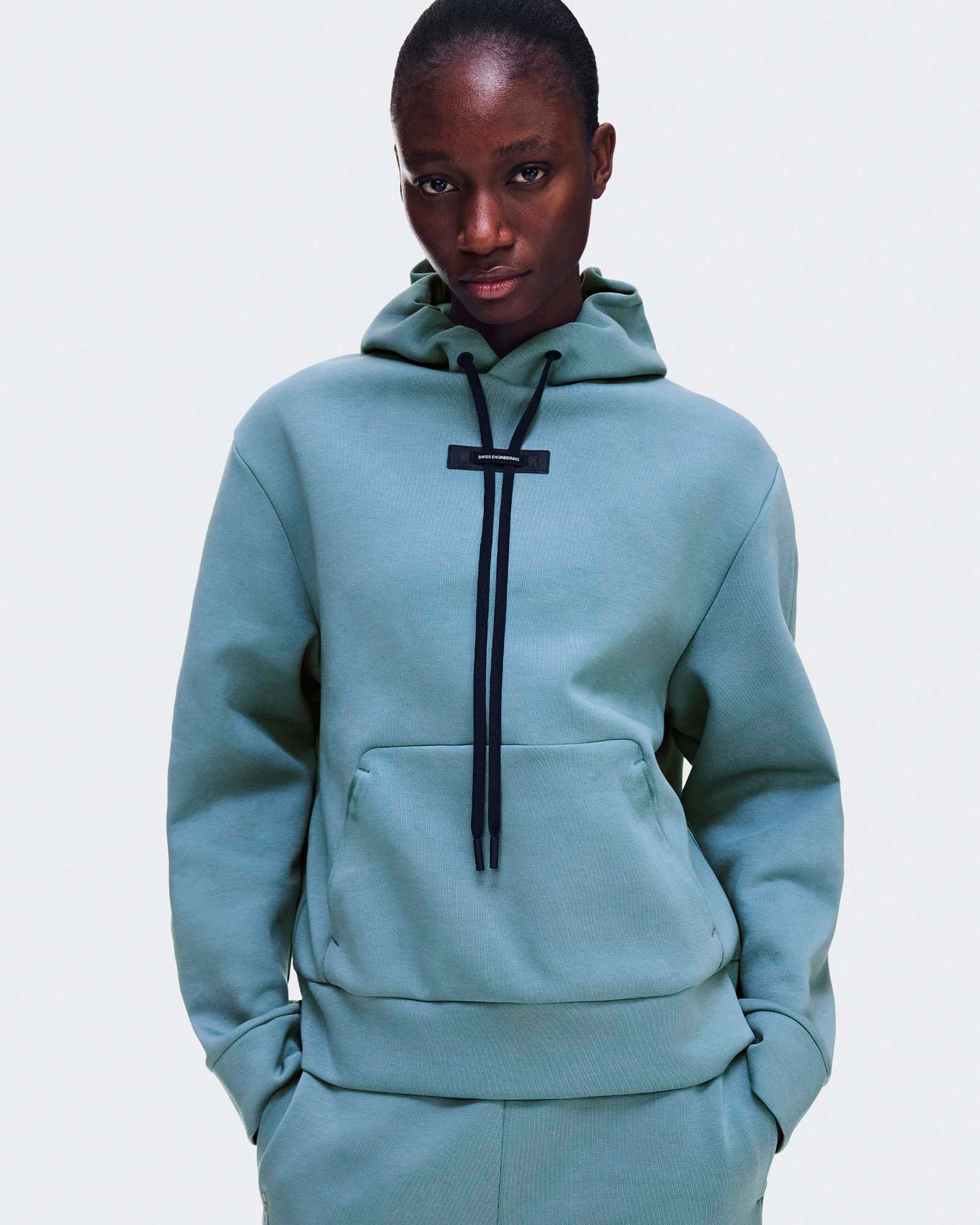 On Women's Focus Tech Hoodie