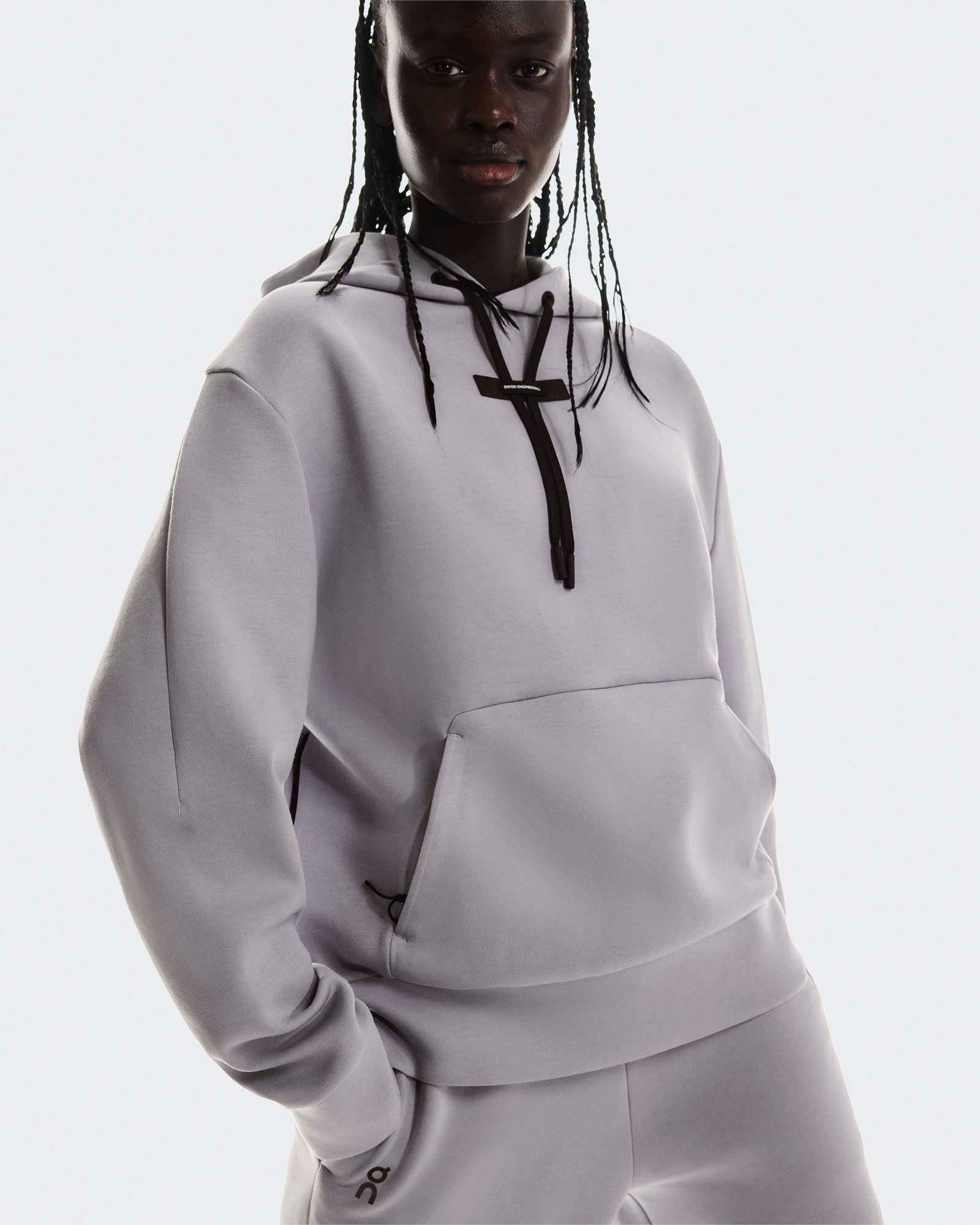 On Women&amp;#x27;s Focus Tech Hoodie