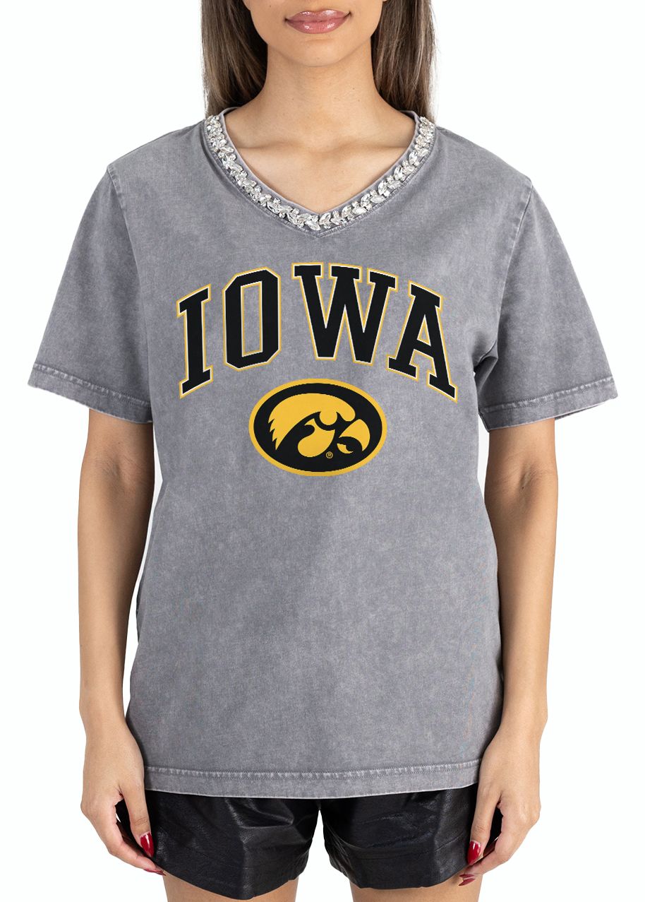 Gameday Couture Women's Iowa Hawkeyes Grey Icon Edge T-Shirt
