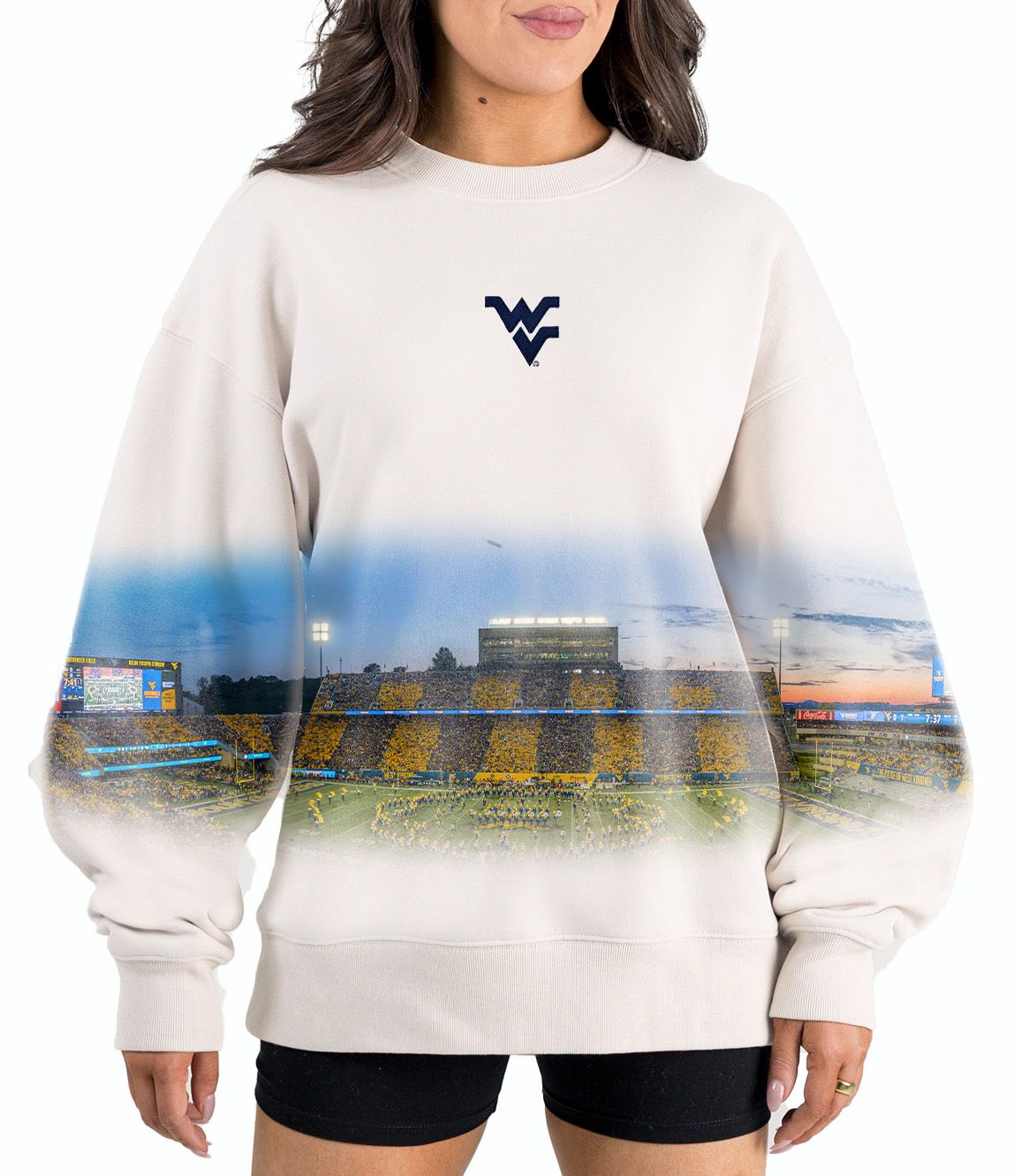 Hoodies & Sweatshirts