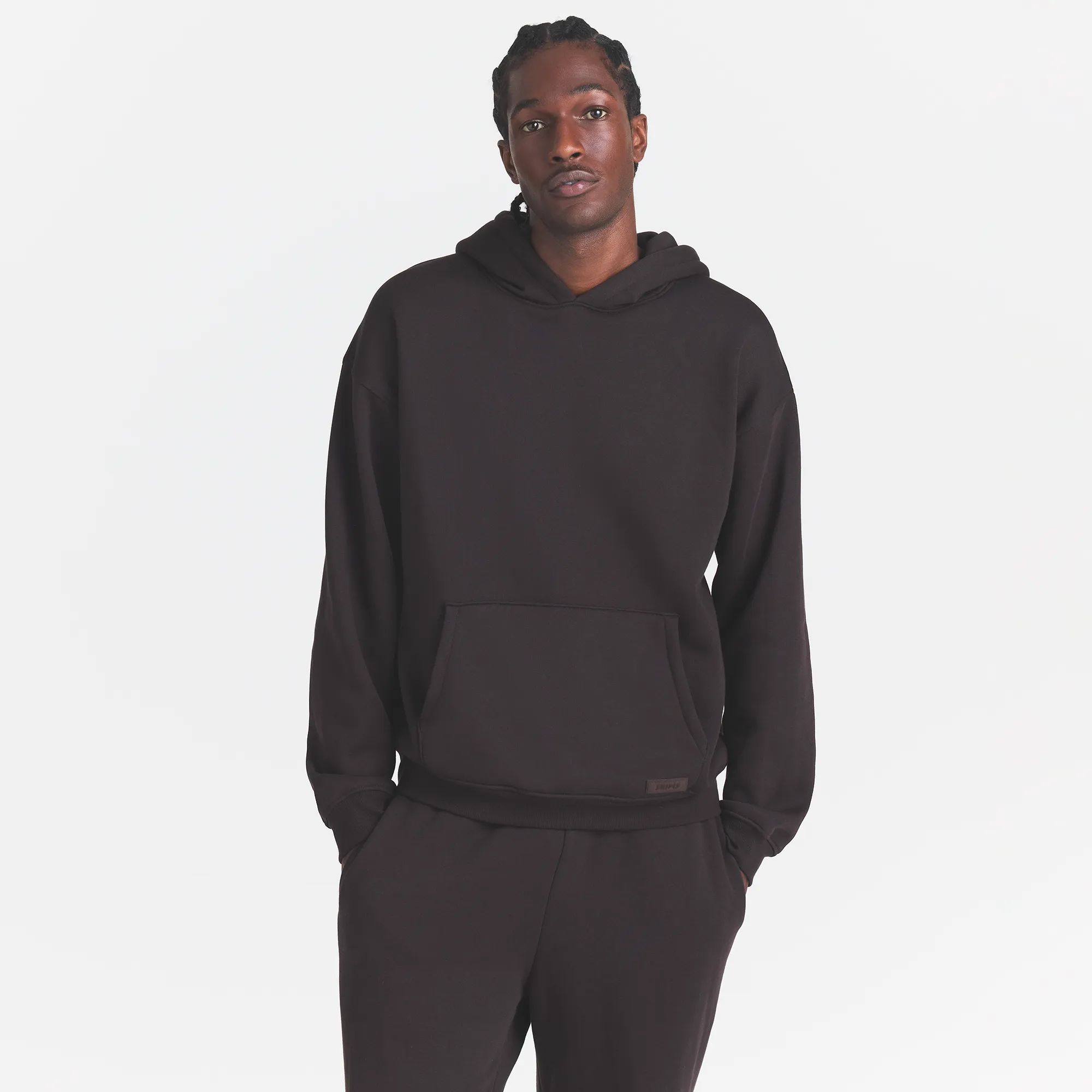 SKIMS Men's Fleece Lounge Relaxed Hoodie, XL, Dark Roast