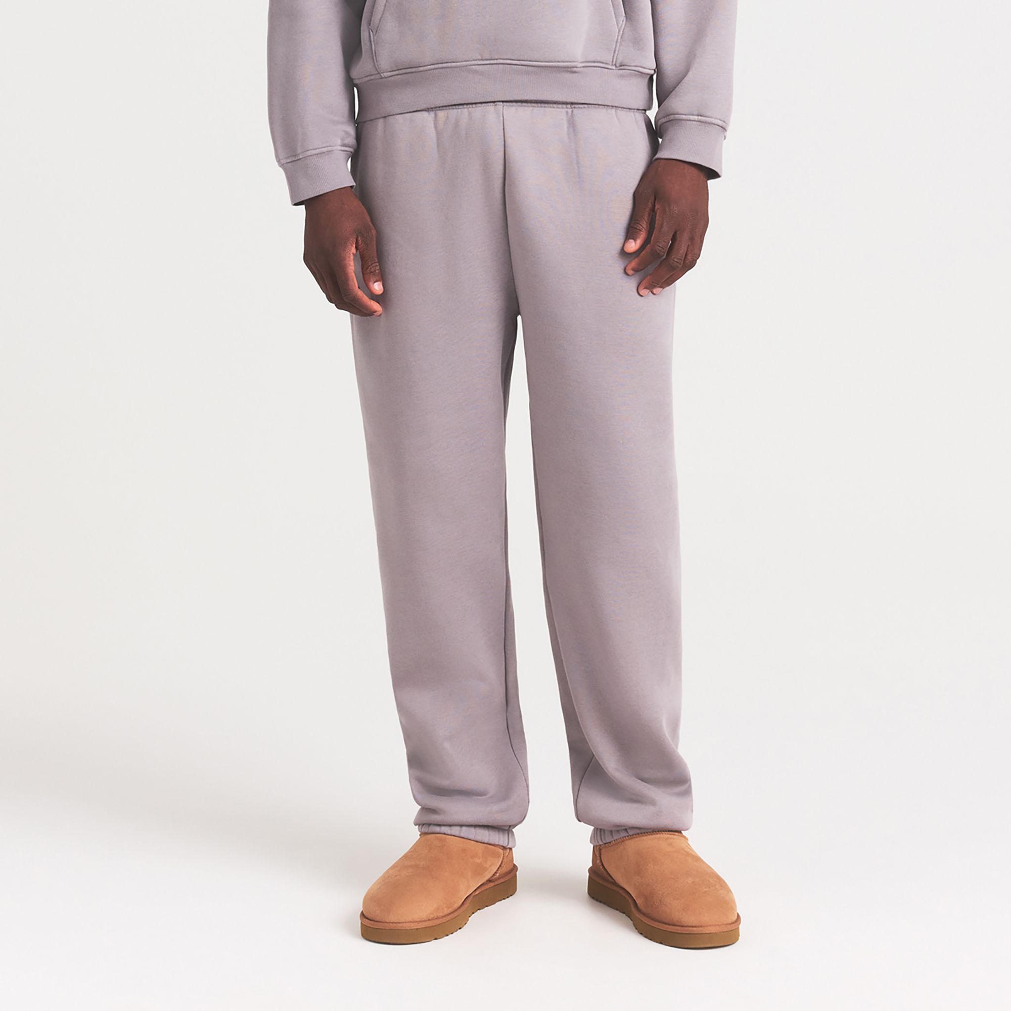 SKIMS Men's Fleece Lounge Relaxed Joggers
