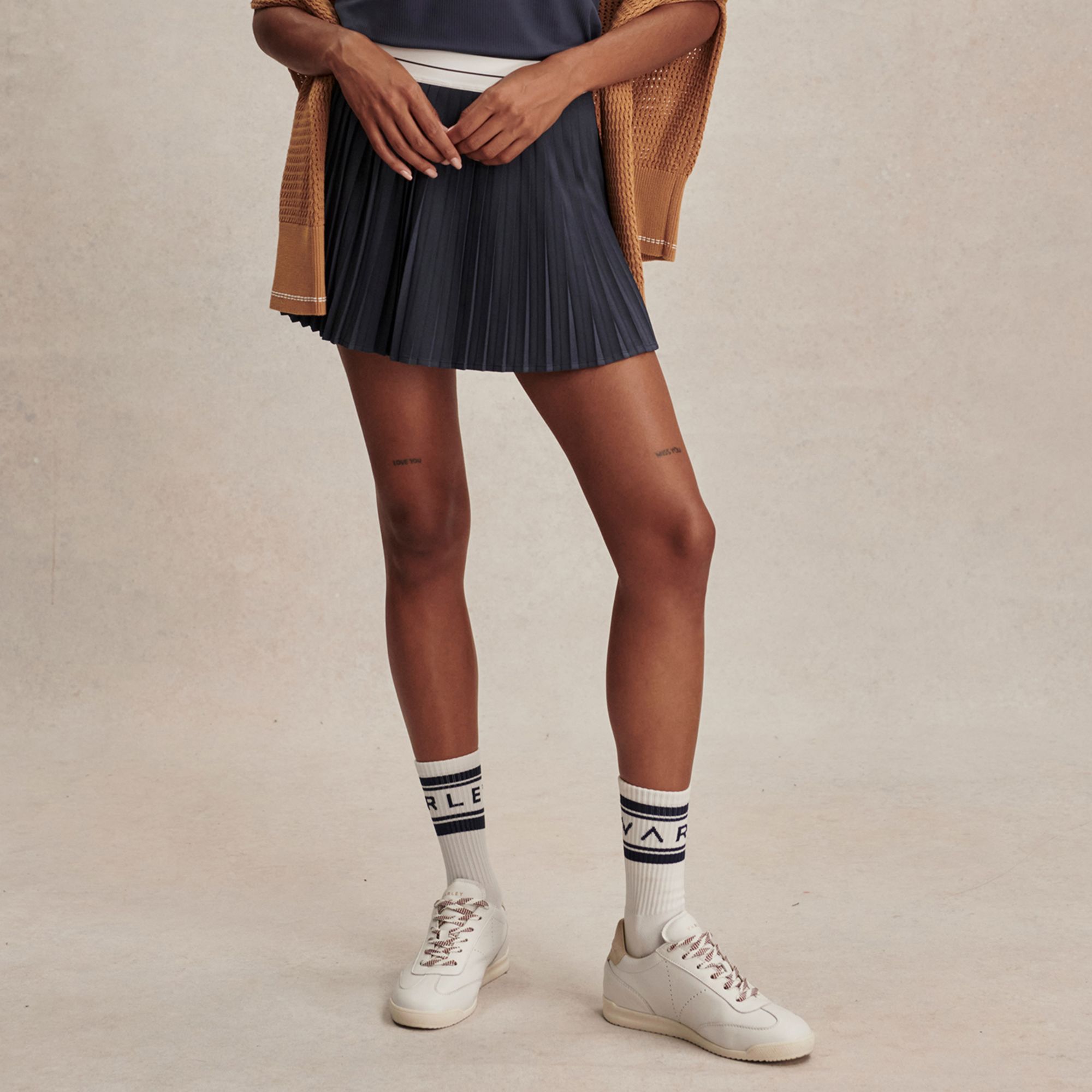 Varley Women's Clemency Mid-Rise 13.5" Skort