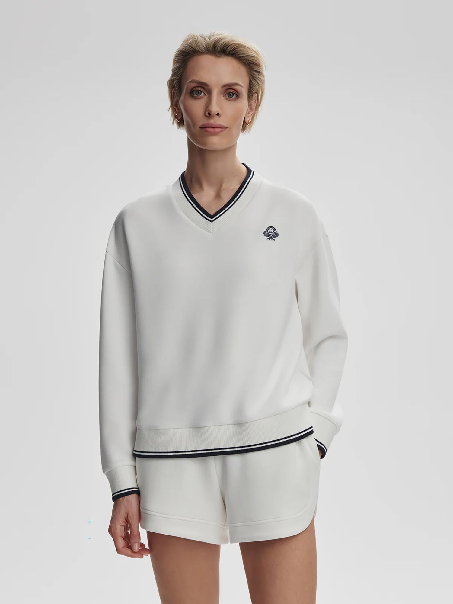 White/Navy