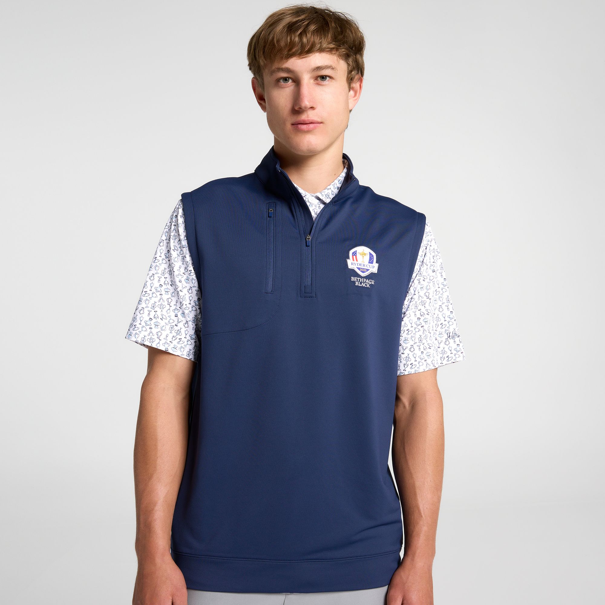 Walter Hagen Men's Performance 11 Ryder Cup All Season 1/4 Zip Vest