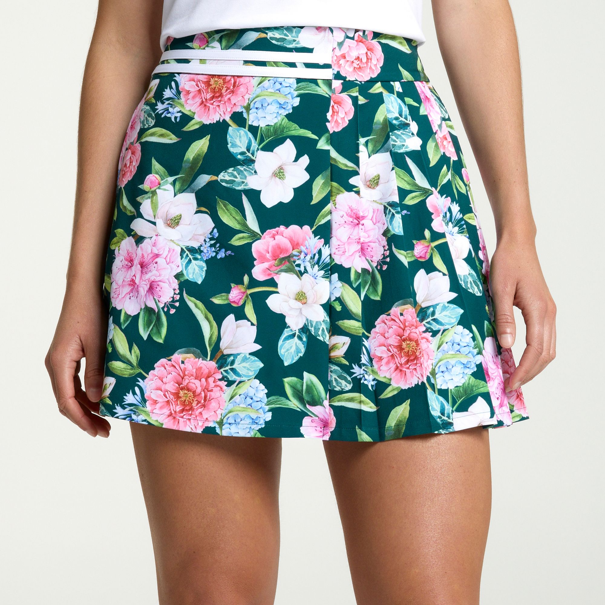 Walter Hagen Women's Performance 11 Pleated Skort