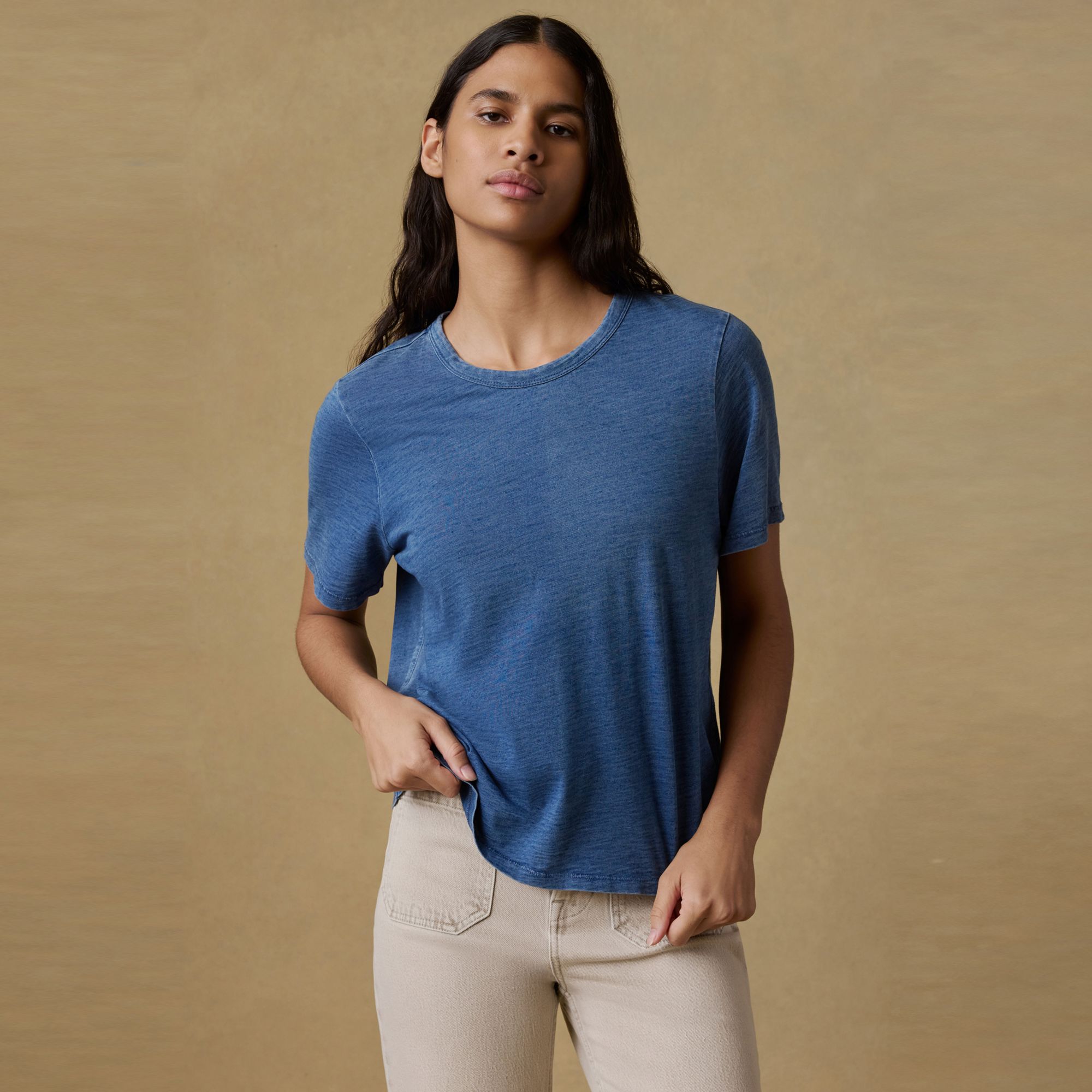 Faherty Women's Sunwashed Regenerative Cotton Essential Tee