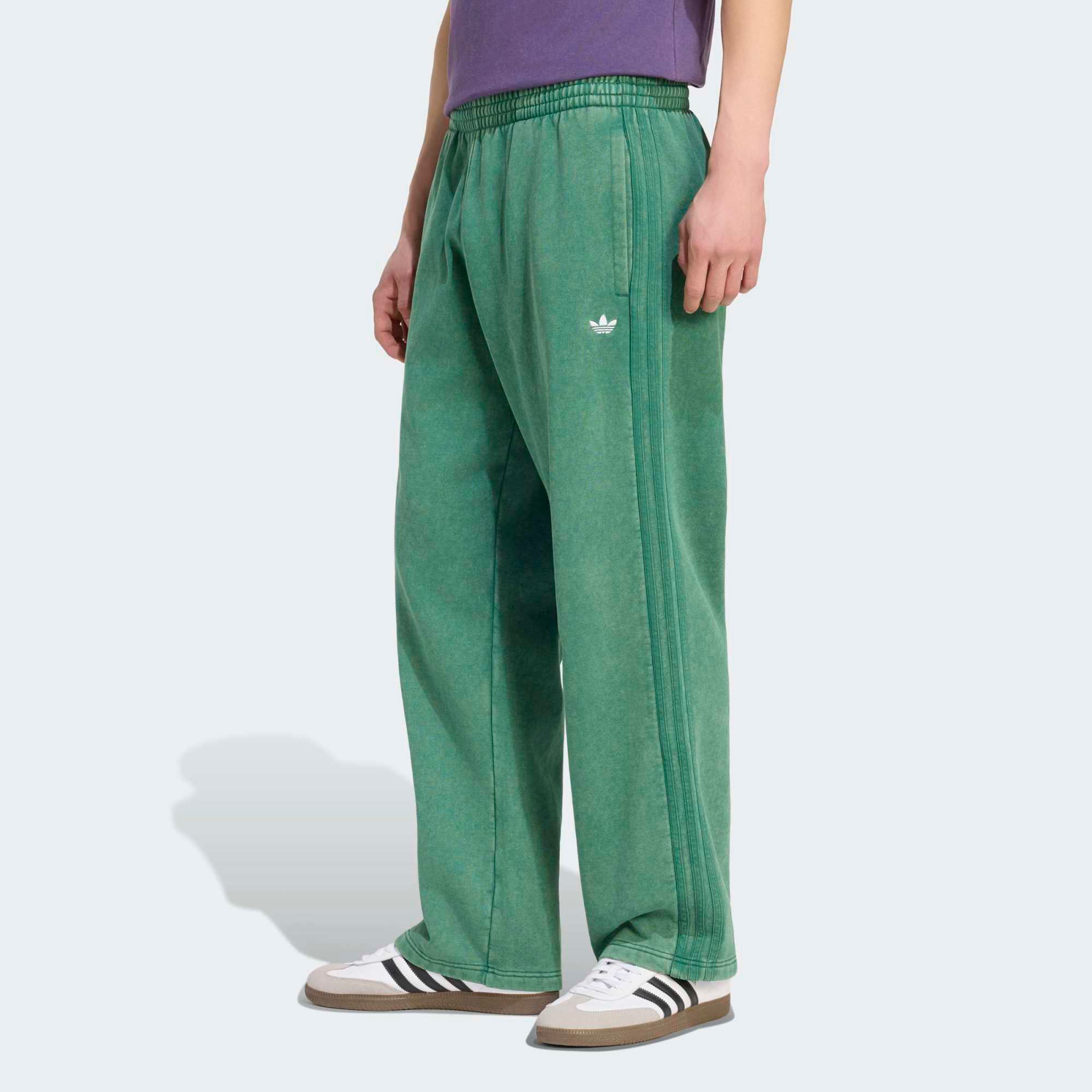 adidas Originals Men's Trefoil Essentials Loose Fleece Pants