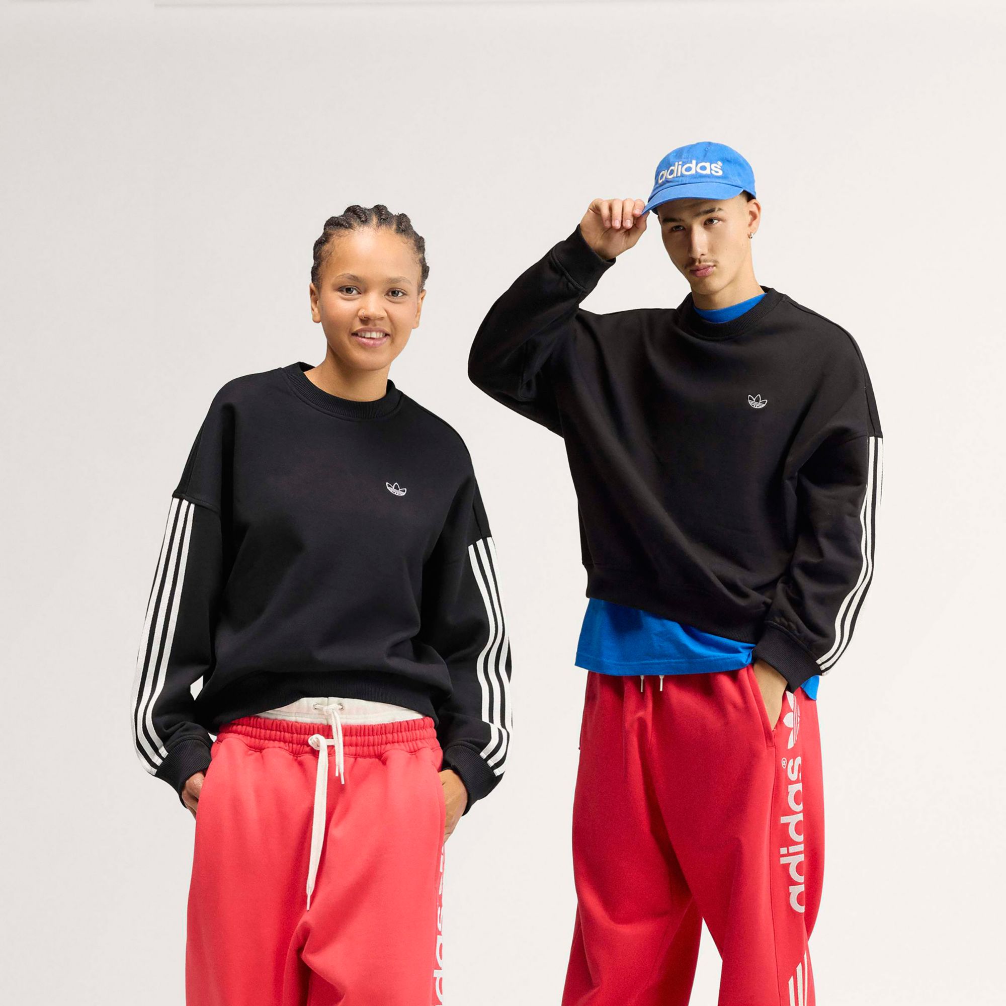 adidas Originals Men's Signature Crew Sweatshirt