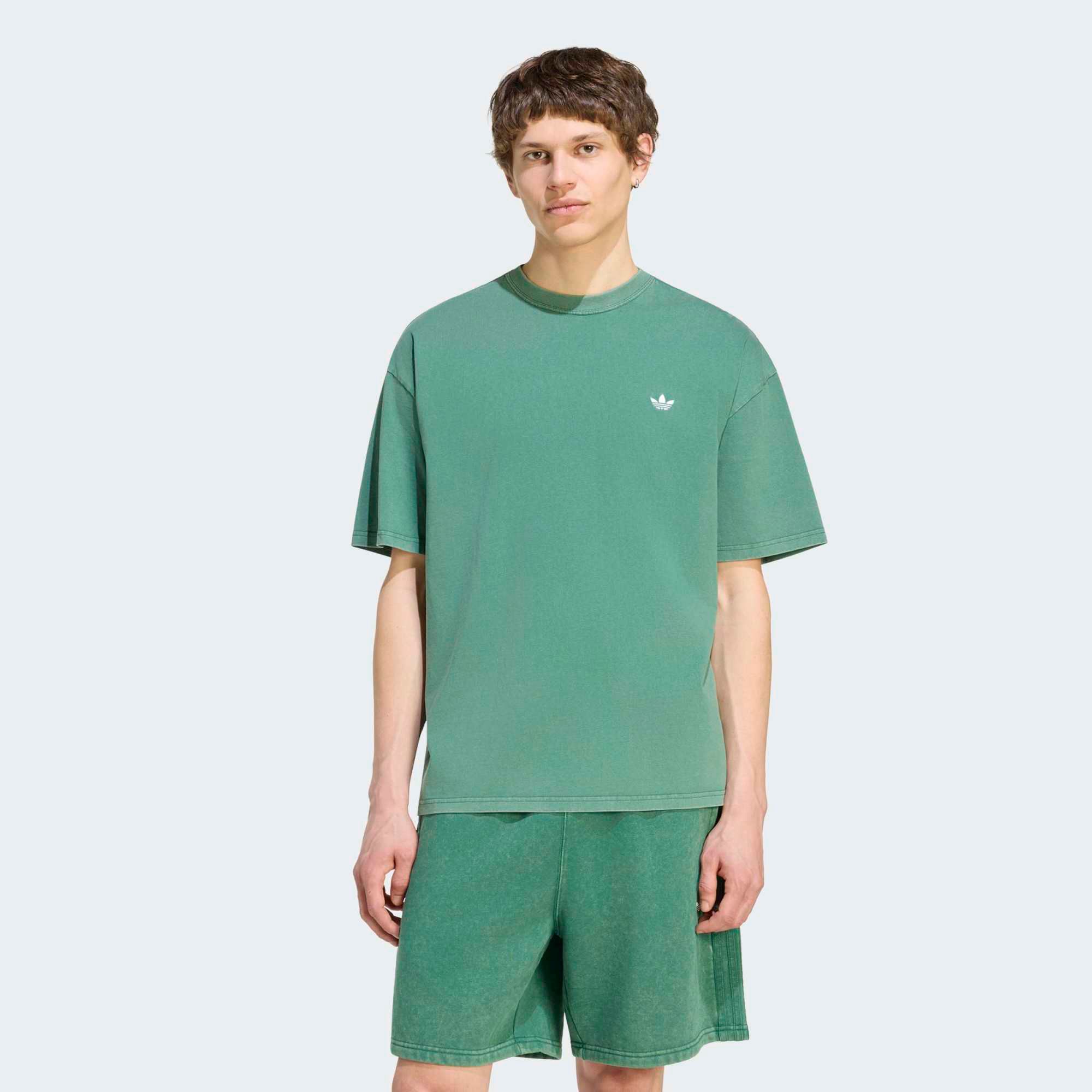 adidas Originals Men's Trefoil Essentials Washed Loose Dropped Shoulder T-Shirt