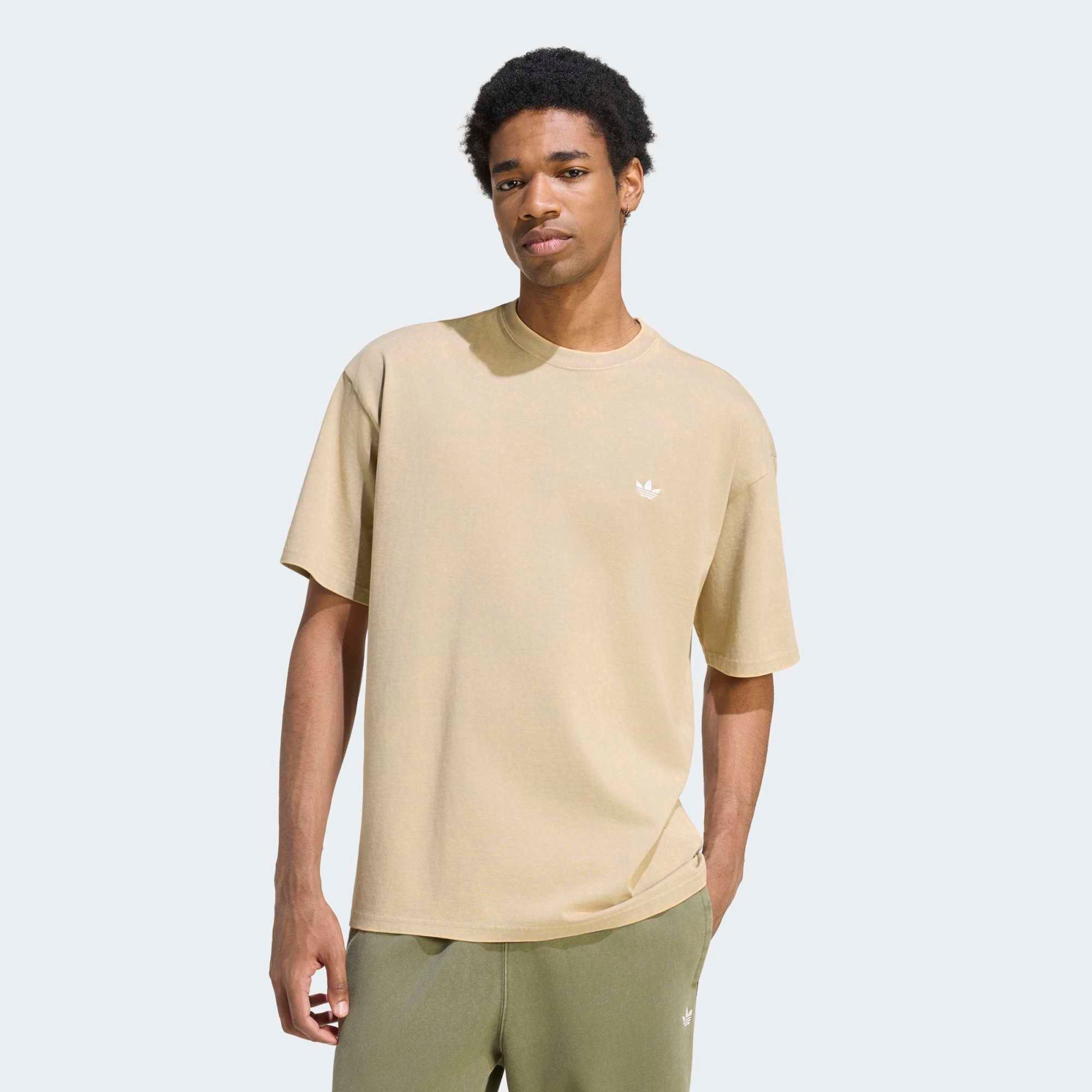 adidas Originals Men's Trefoil Essentials Washed Loose Dropped Shoulder T-Shirt