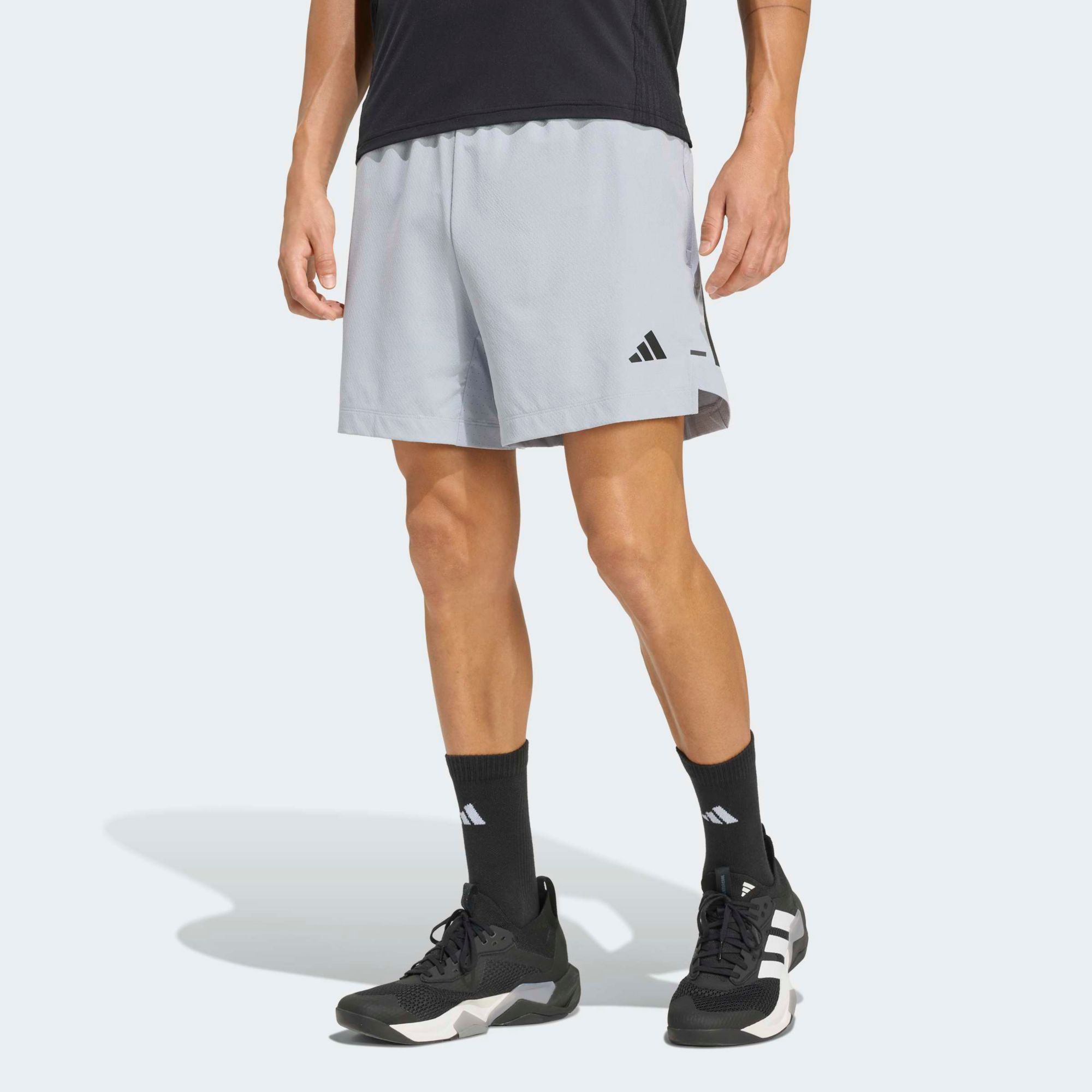 adidas Men's Designed for Training PrimeLift 3-Stripes 7'' Shorts