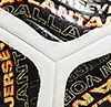 White/Black/Gold Met