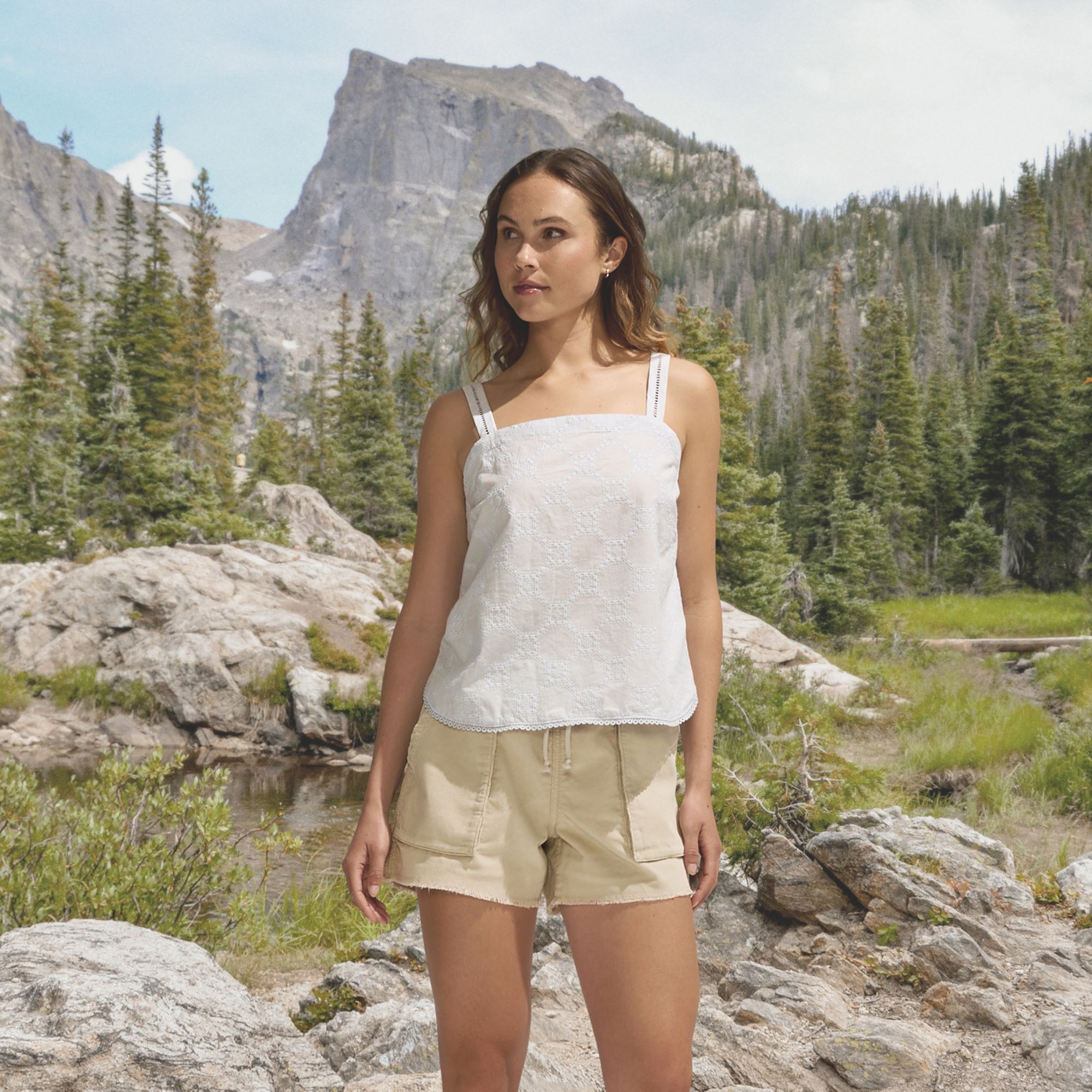 Alpine Design Women's Eyelet Tank