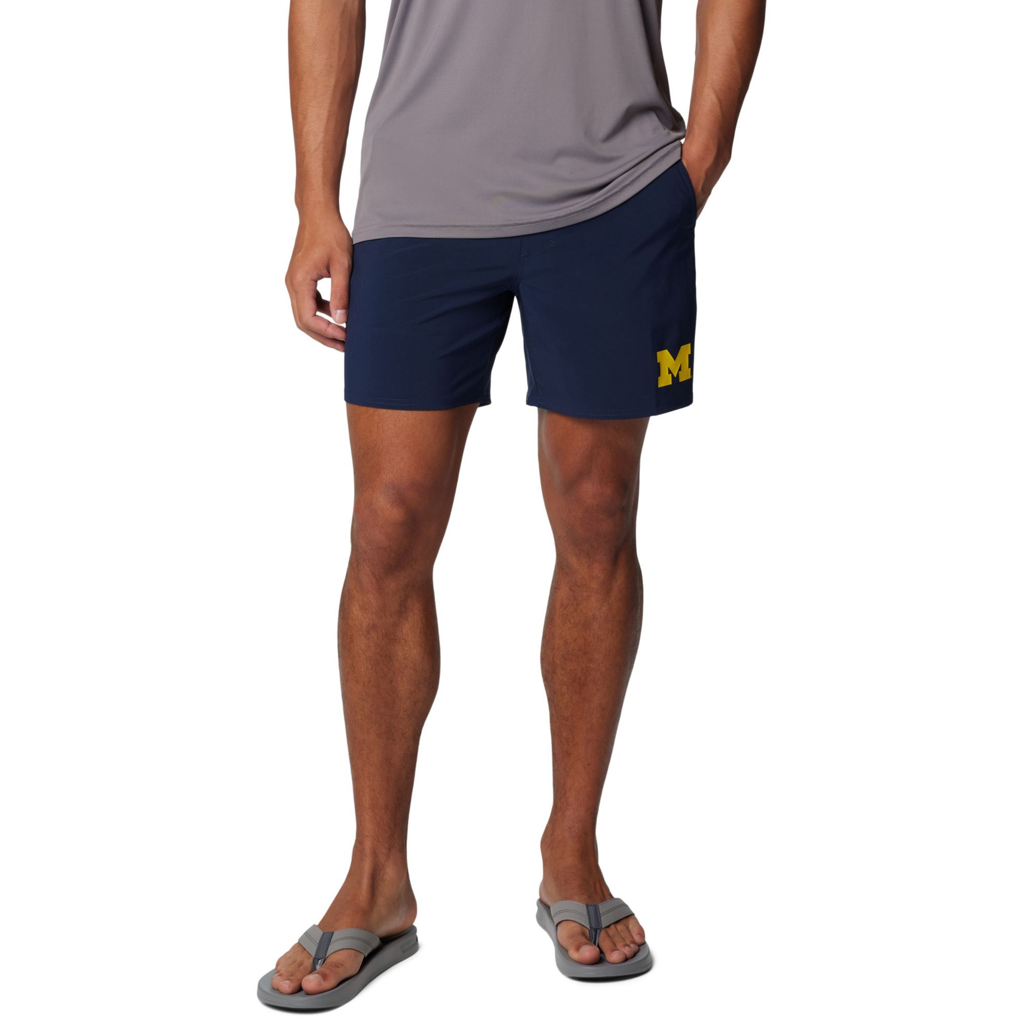 Columbia Men's Michigan Wolverines Navy Terminal Roamer Shorts