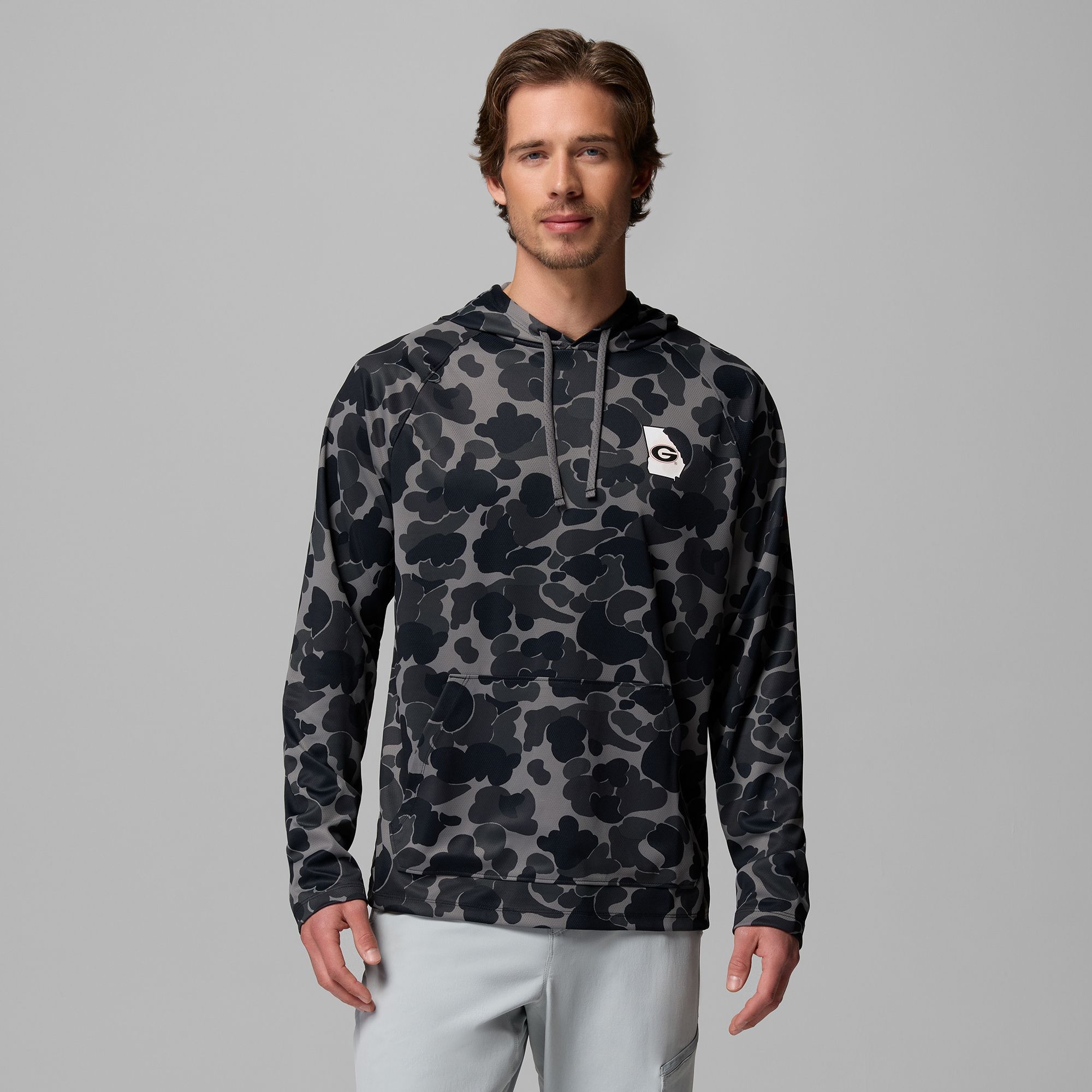 Columbia Men's Georgia Bulldogs Camo Wild Cast Hoodie