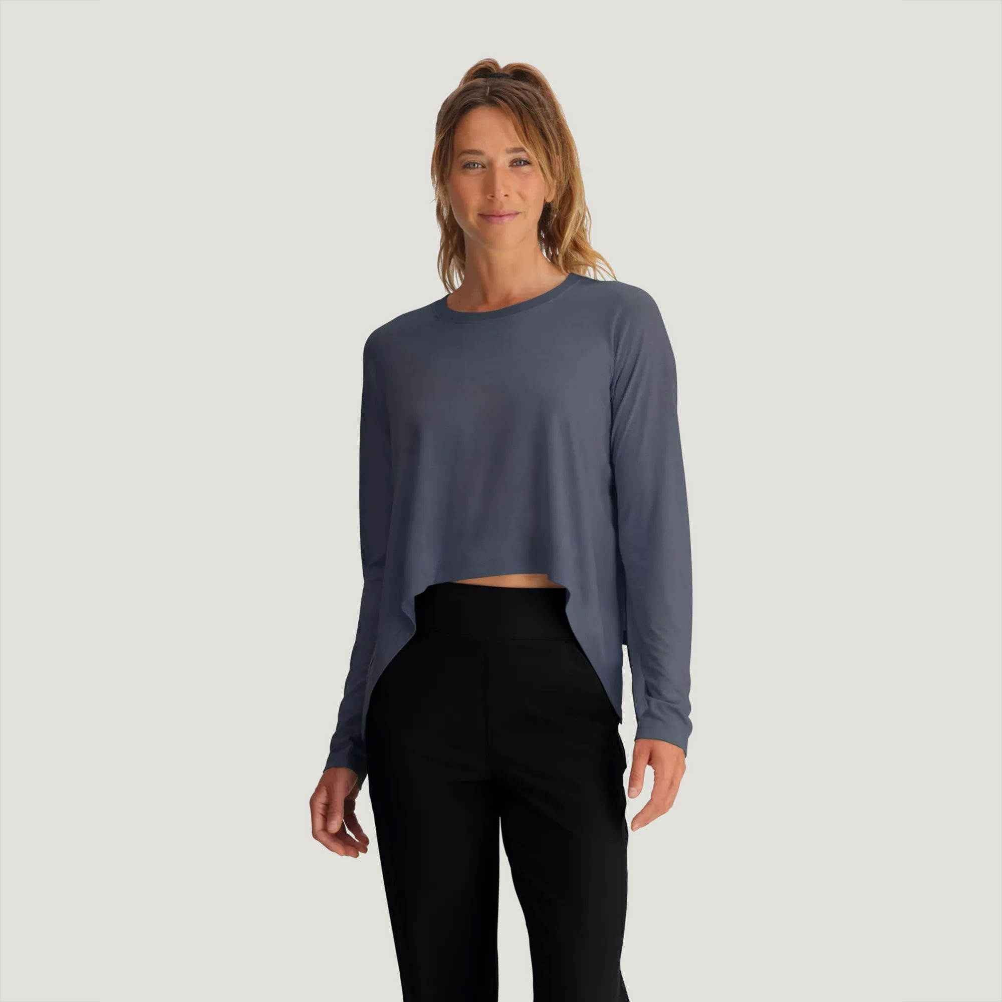Free Fly Women's Bamboo Shade Lightweight Cropped Long Sleeve Top